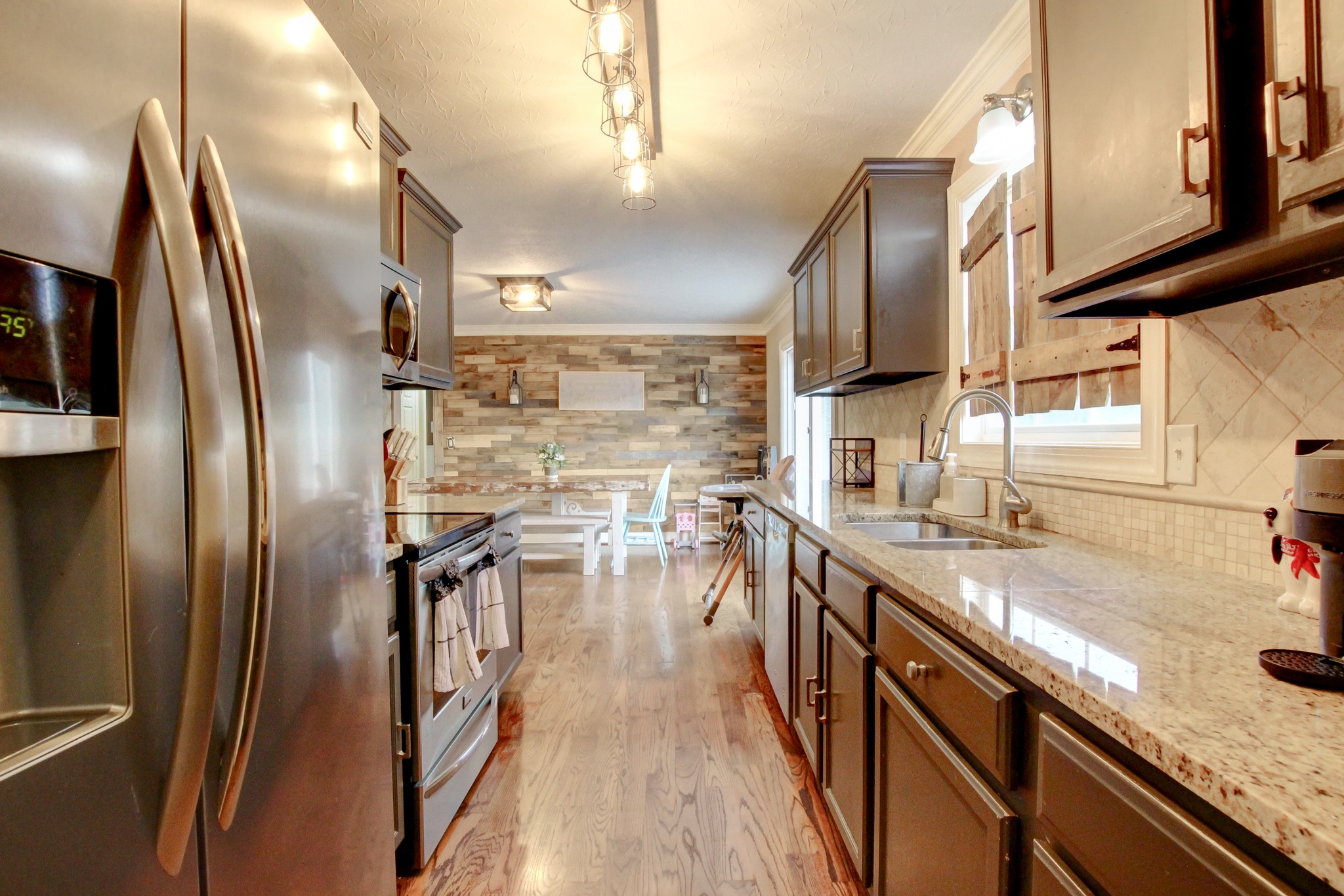 2964 Sweethome Rd Property Photo 17