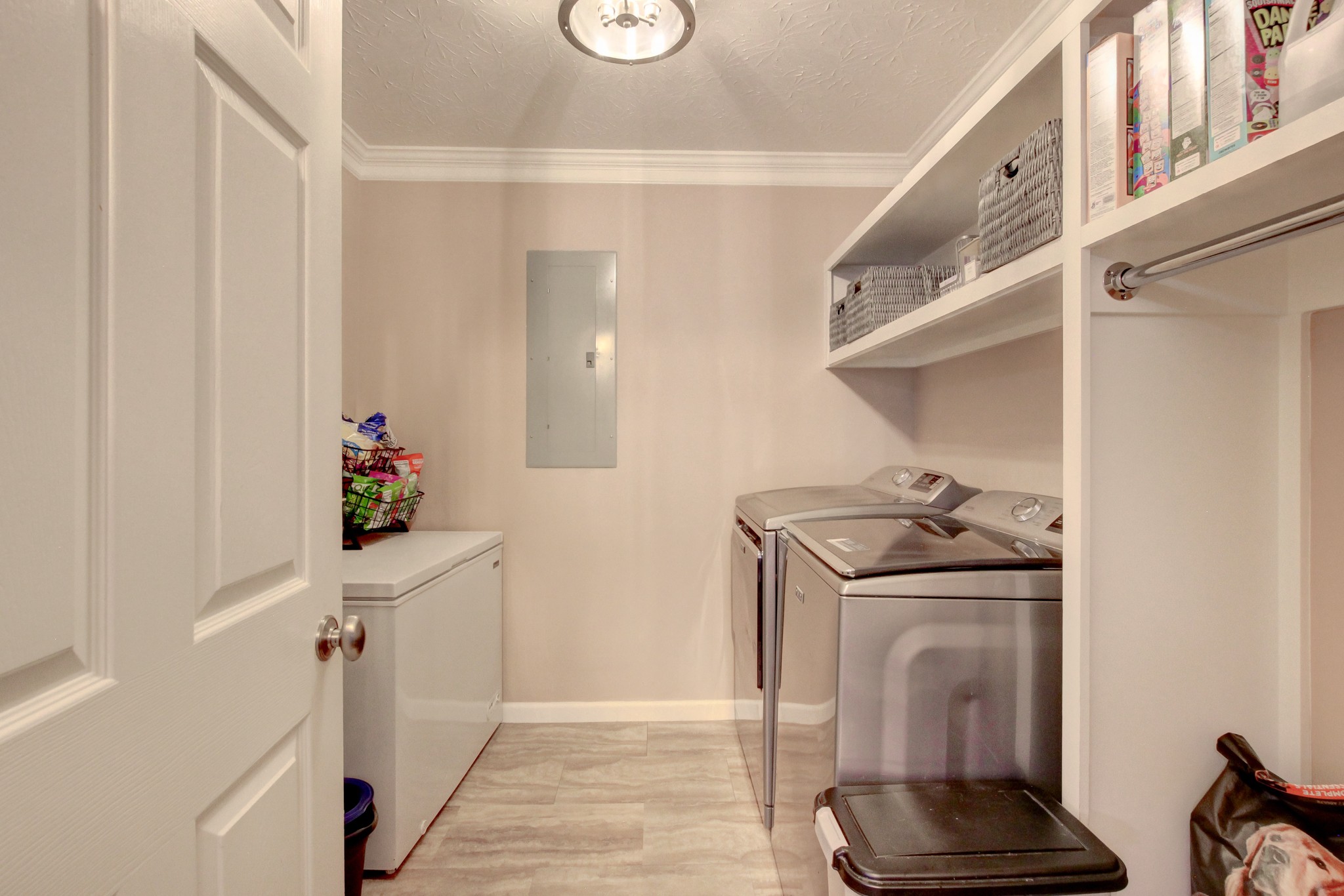 2964 Sweethome Rd Property Photo 18