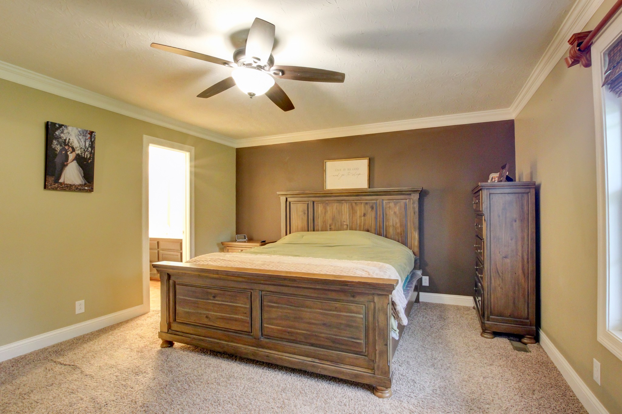 2964 Sweethome Rd Property Photo 19