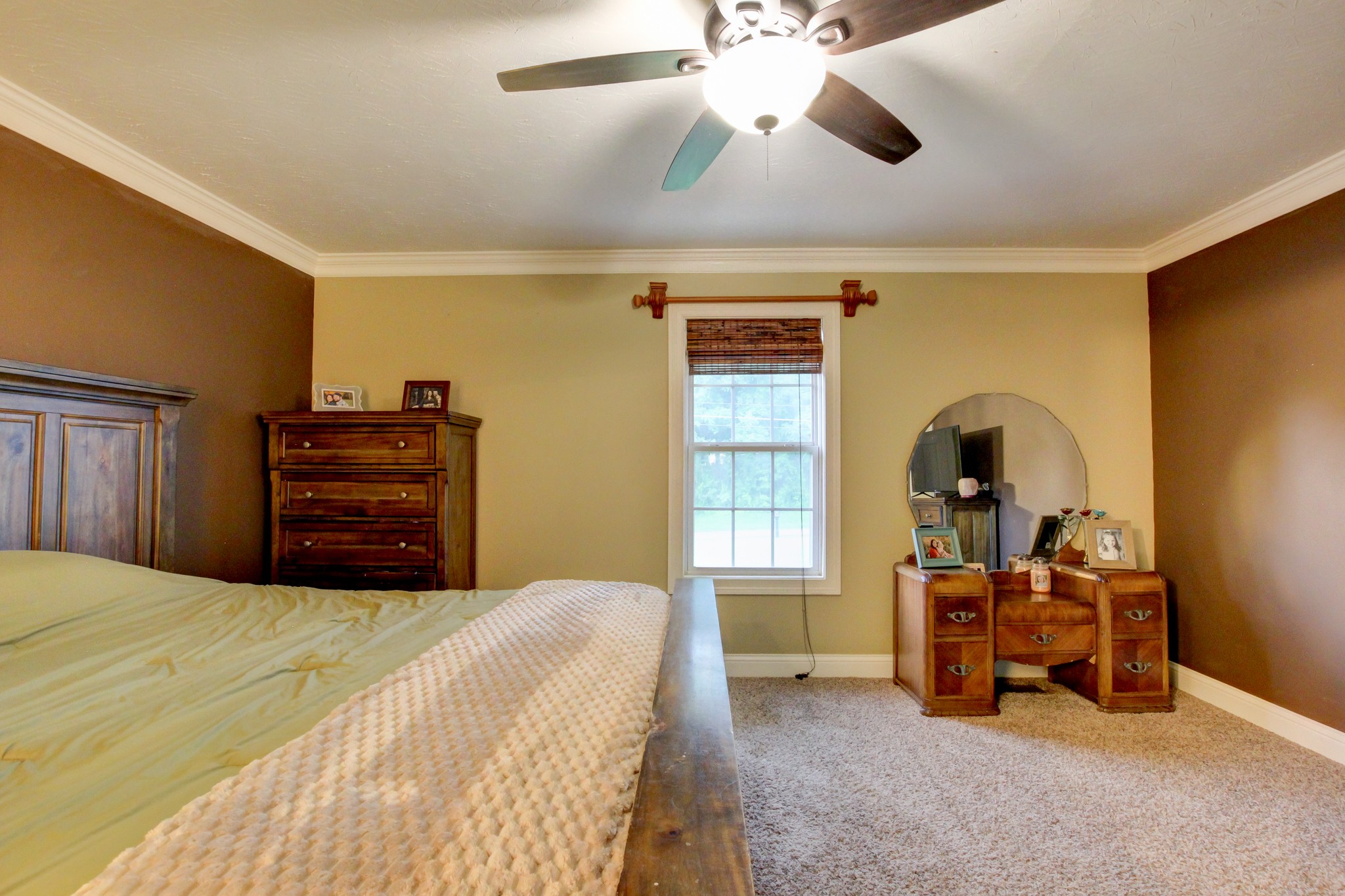 2964 Sweethome Rd Property Photo 20