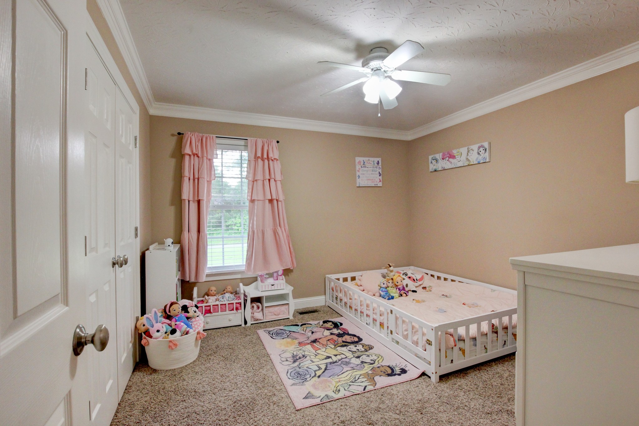 2964 Sweethome Rd Property Photo 22