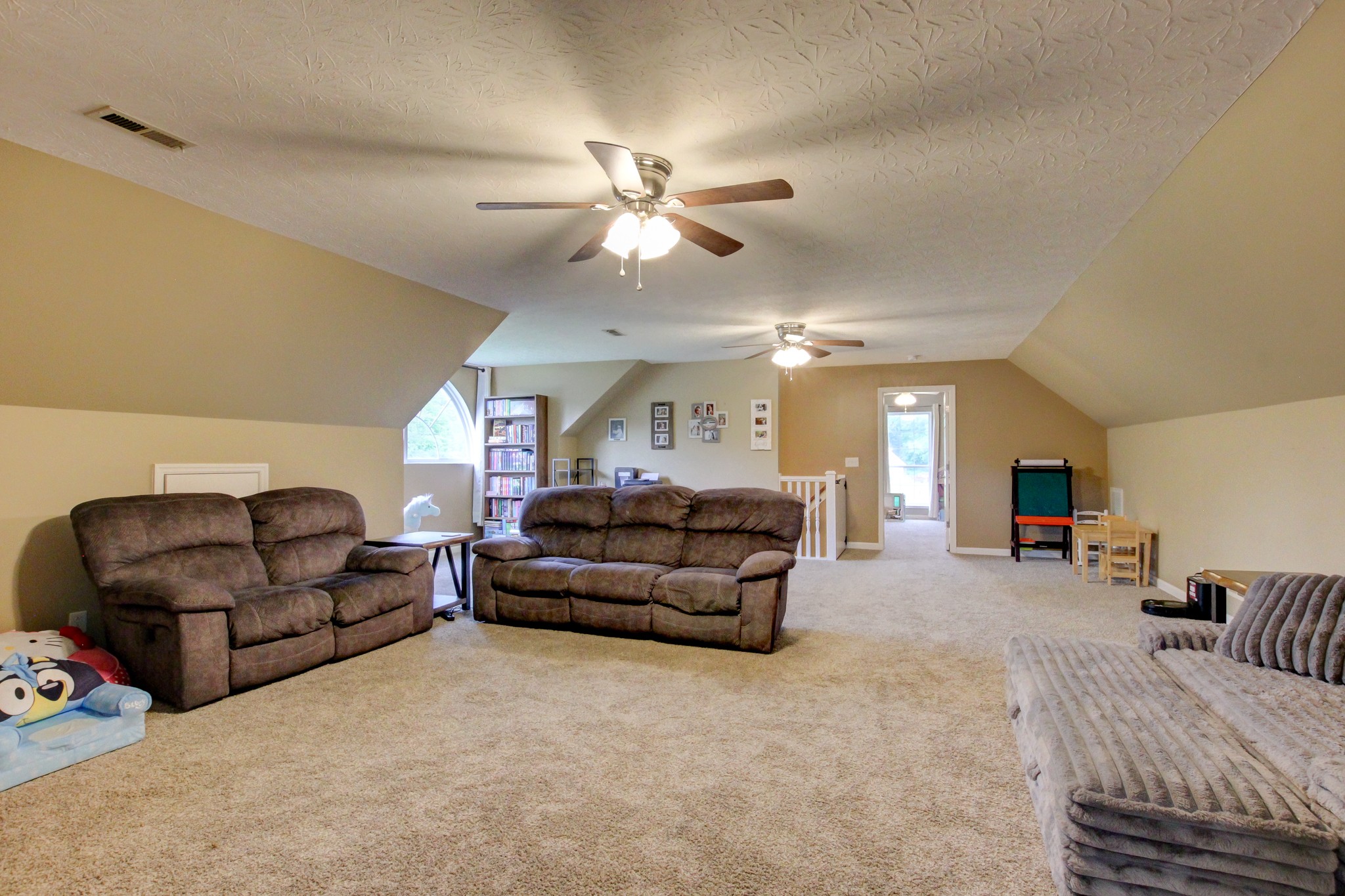 2964 Sweethome Rd Property Photo 30
