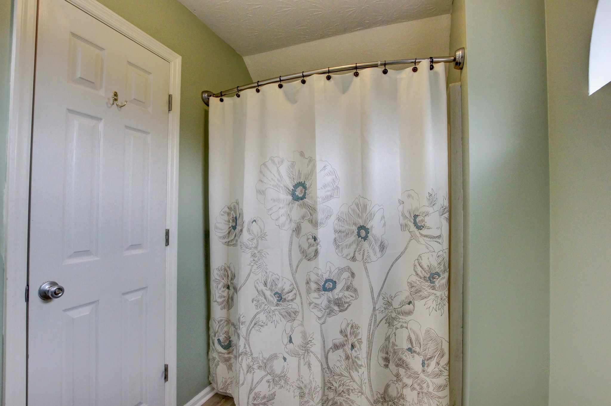 2964 Sweethome Rd Property Photo 37