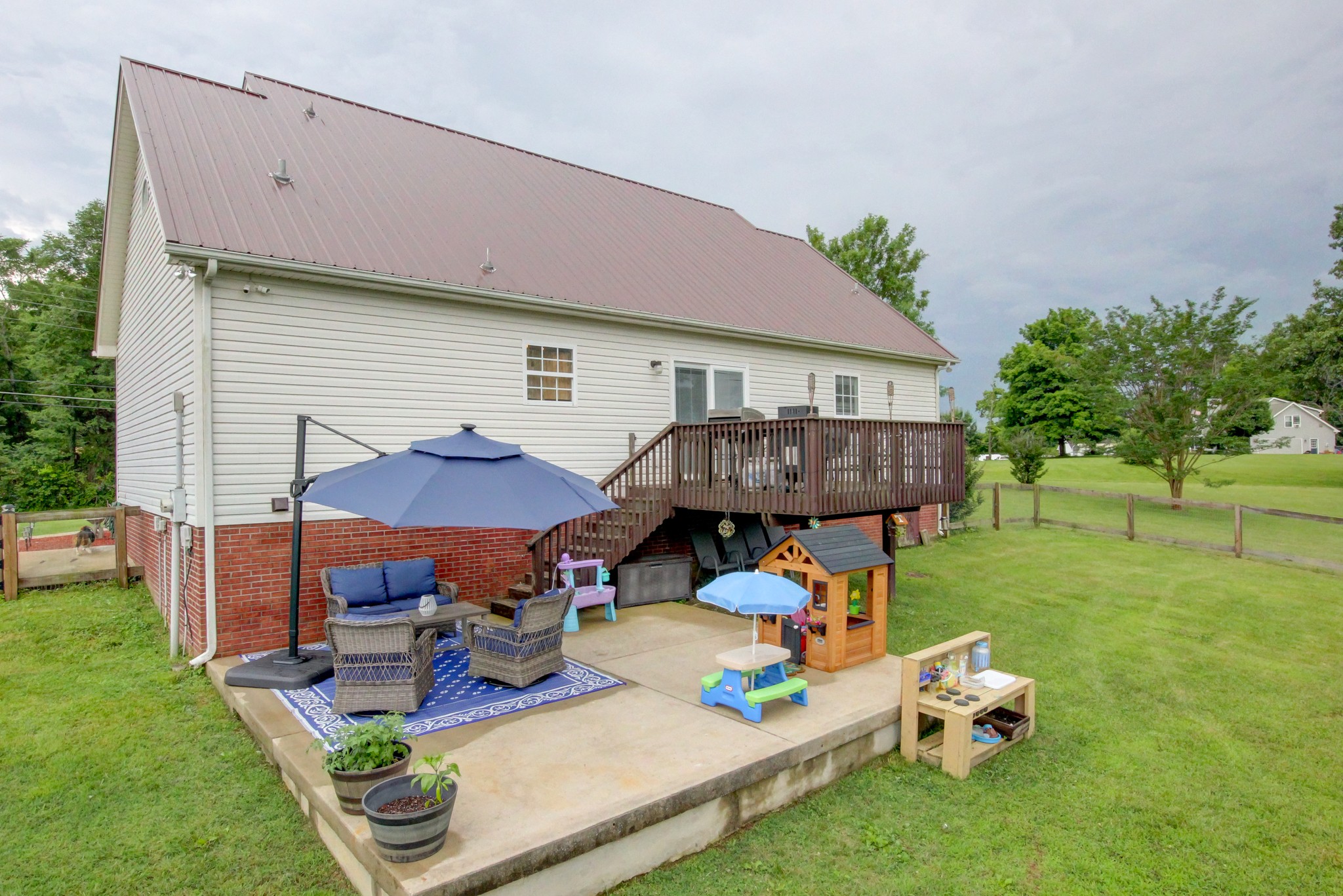 2964 Sweethome Rd Property Photo 41