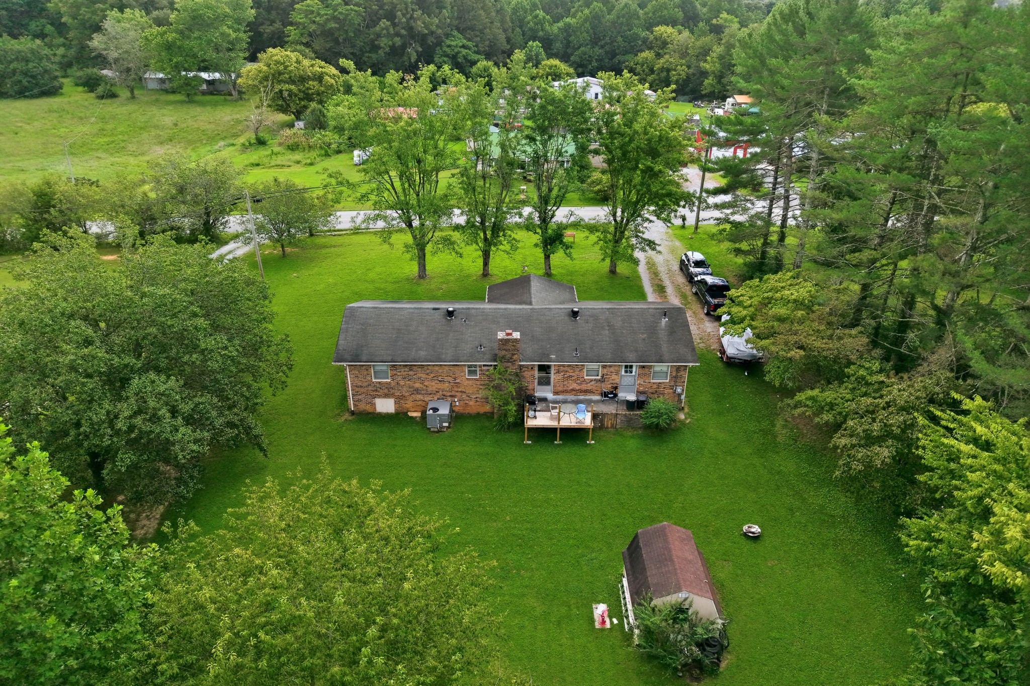 9106 Holmes Creek Rd Property Photo 27