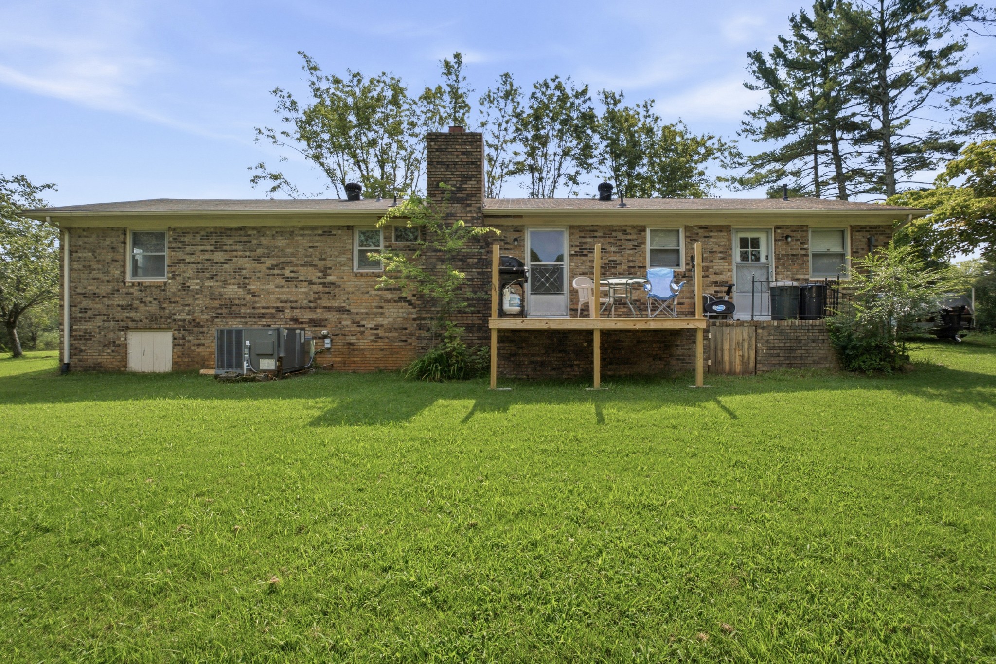9106 Holmes Creek Rd Property Photo 37