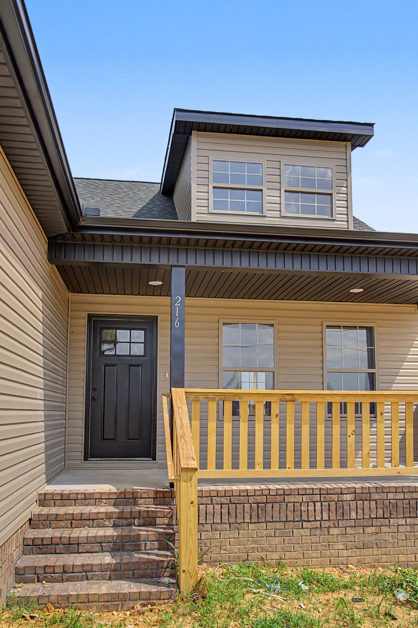 216 Dj Dr Property Photo 2
