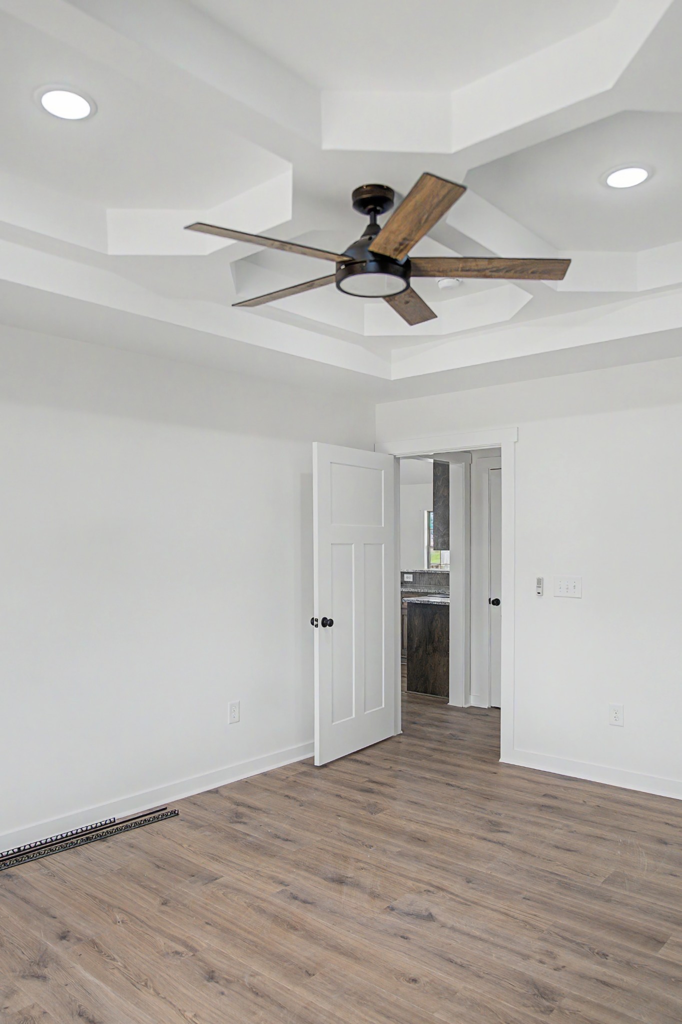 216 Dj Dr Property Photo 8