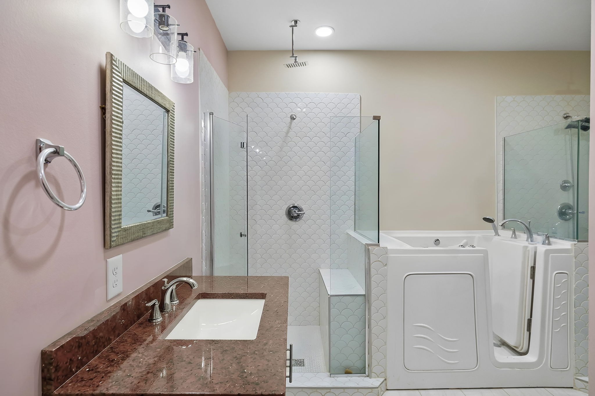 3829 Burrus St Property Photo 25