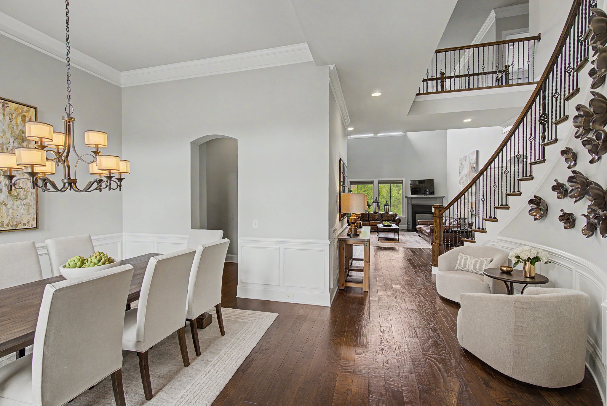 9598 Romano Way Property Photo 8