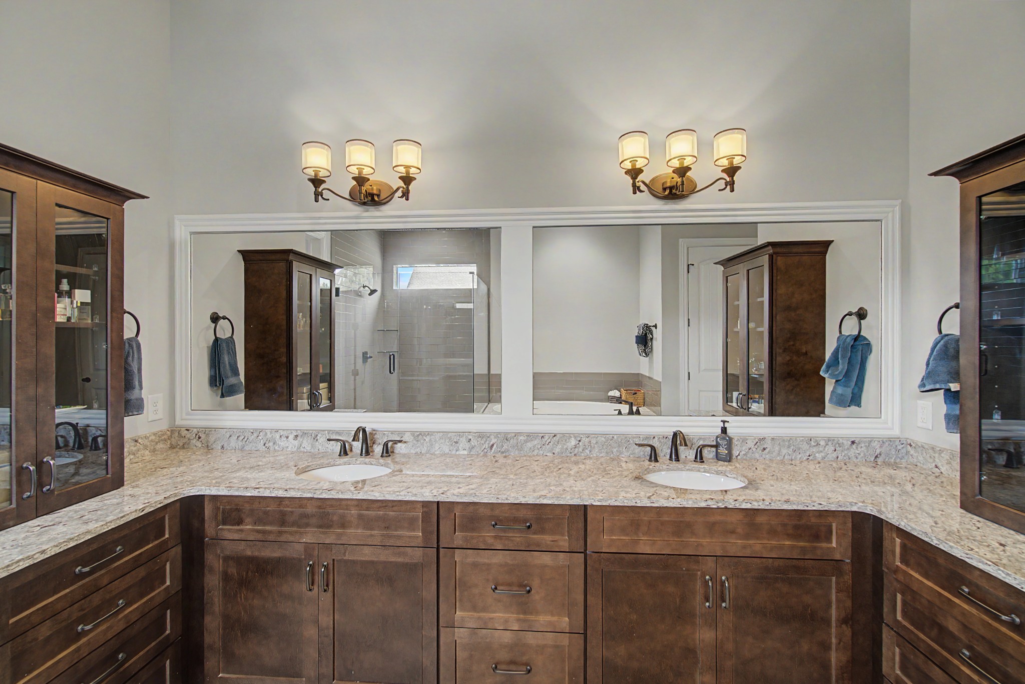 9598 Romano Way Property Photo 42