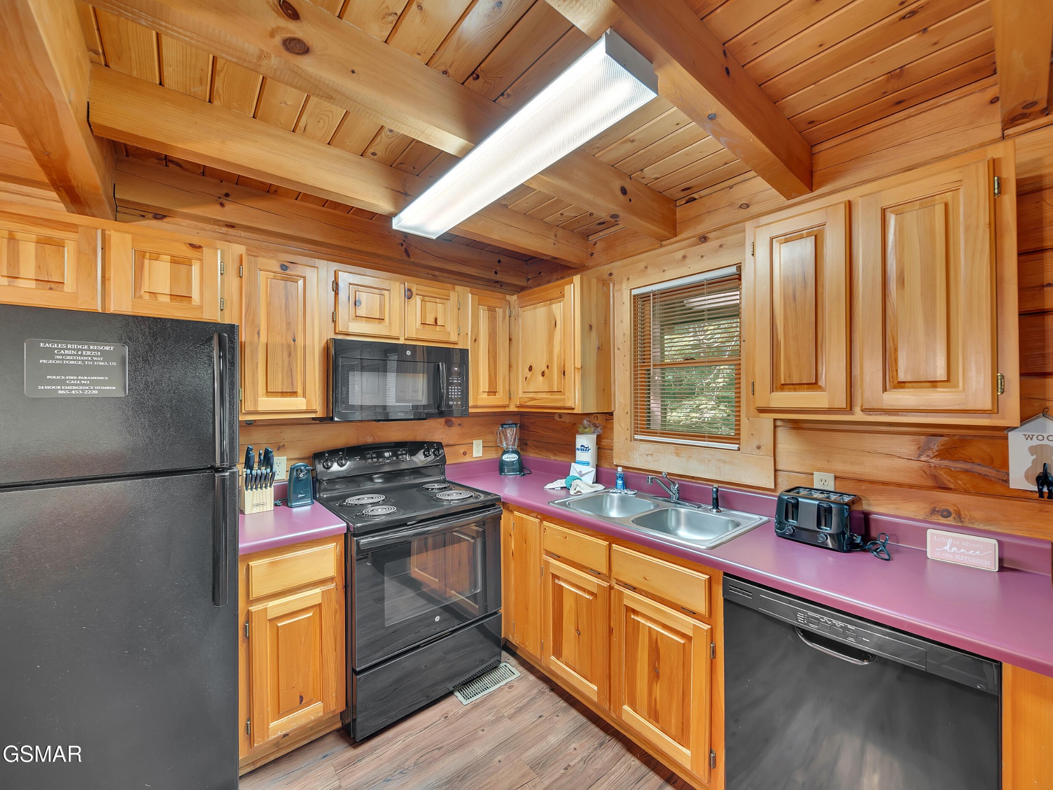 709 Gray Hawk Way Property Photo 11