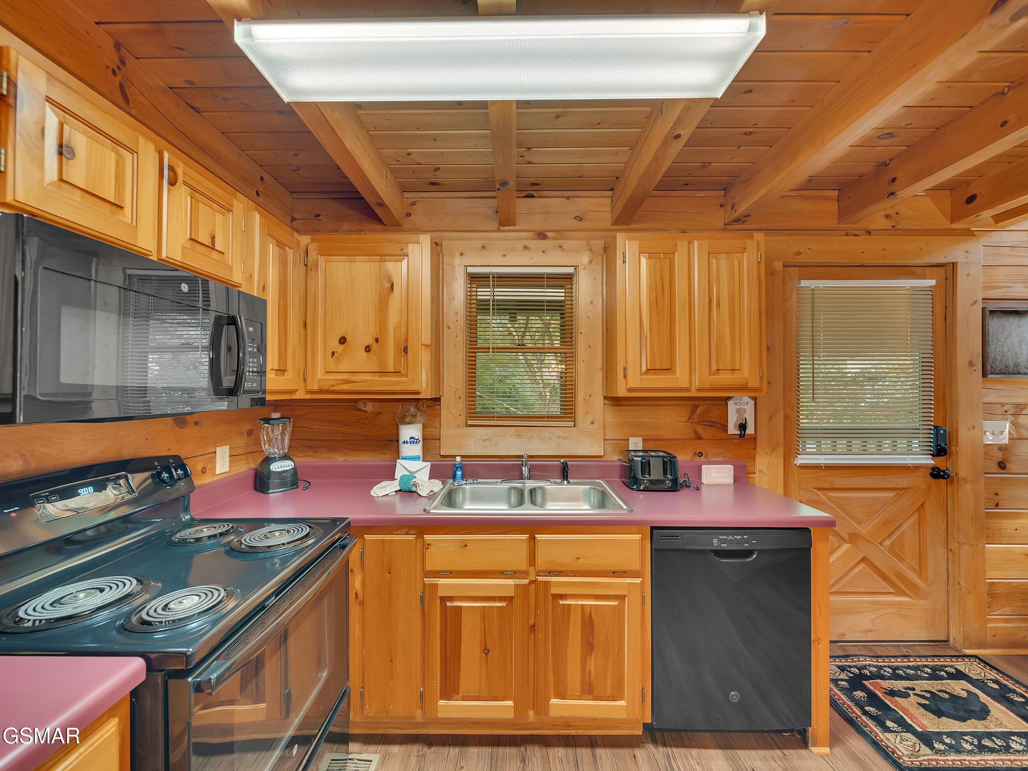 709 Gray Hawk Way Property Photo 13