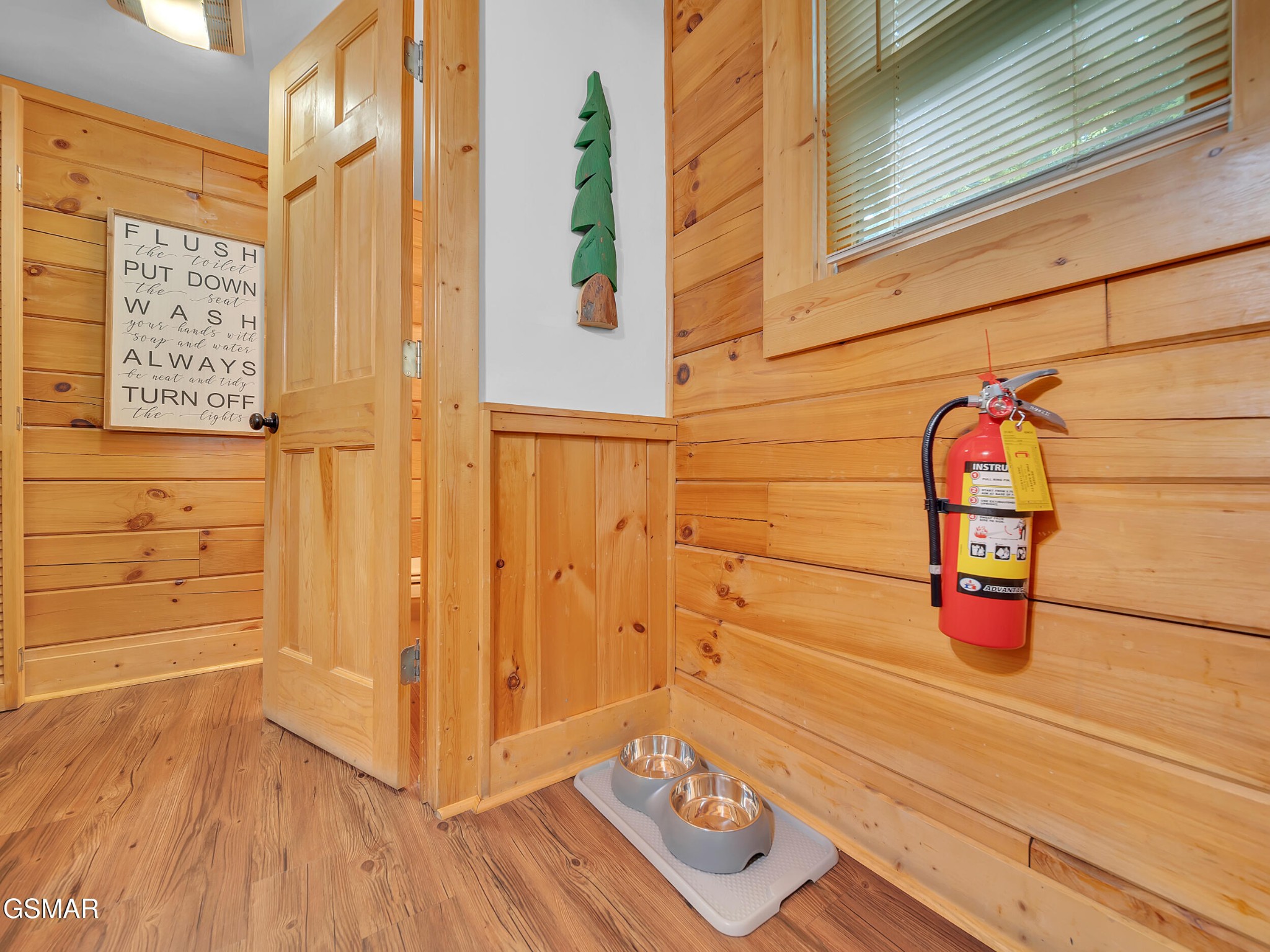 709 Gray Hawk Way Property Photo 14