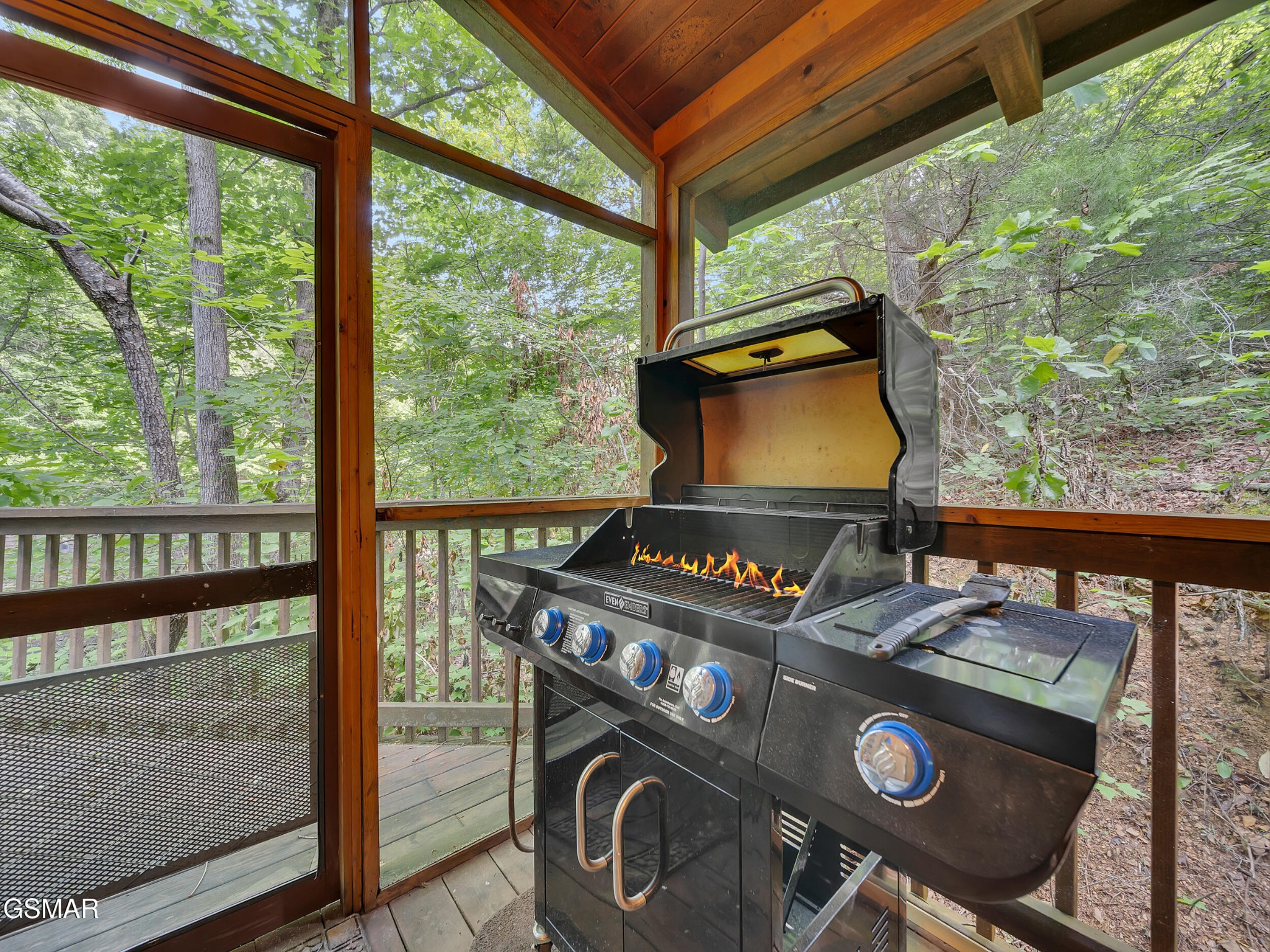 709 Gray Hawk Way Property Photo 16