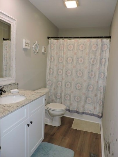 3012 Cambridge Ct Property Photo 9