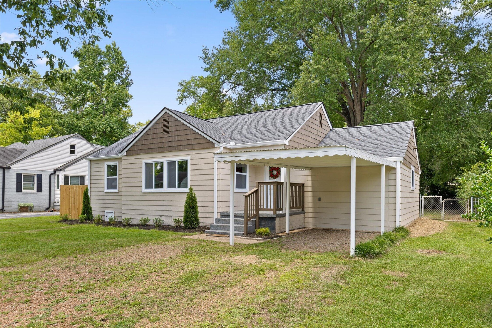 407 Haney Drive Property Photo 2