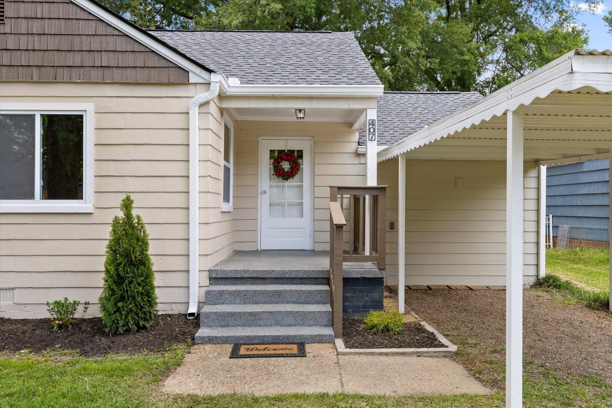 407 Haney Drive Property Photo 3