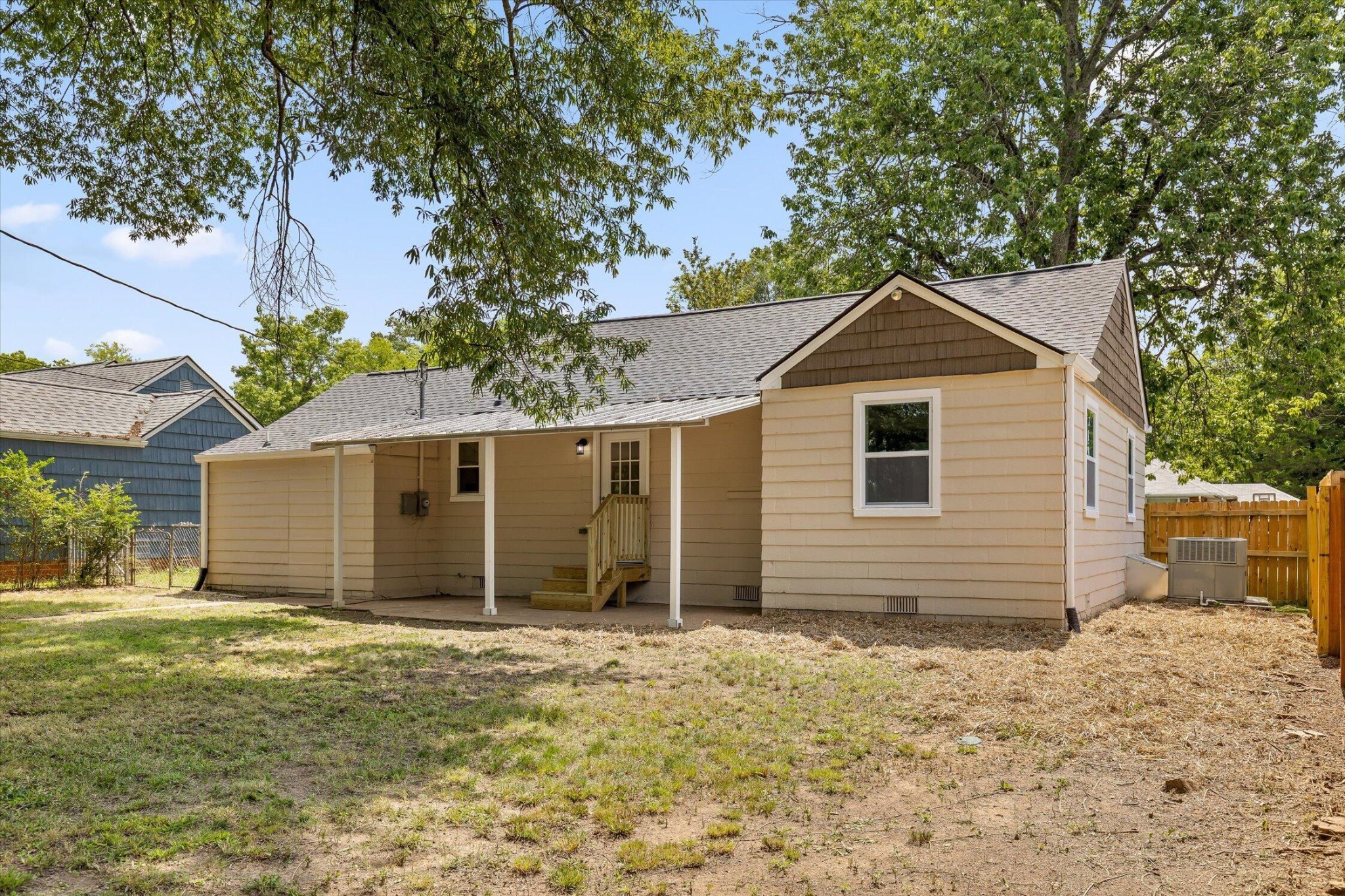407 Haney Drive Property Photo 7