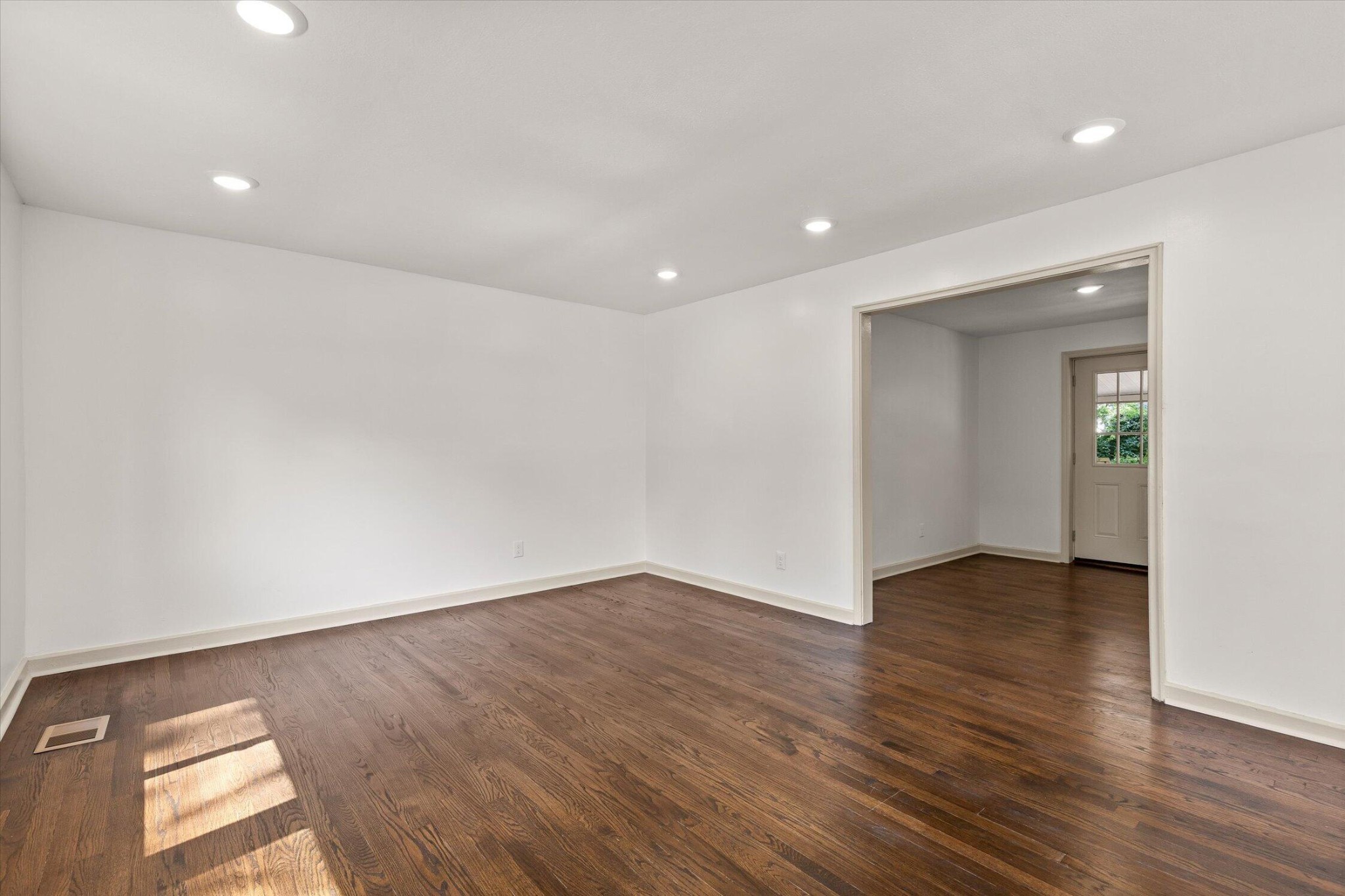 407 Haney Drive Property Photo 9