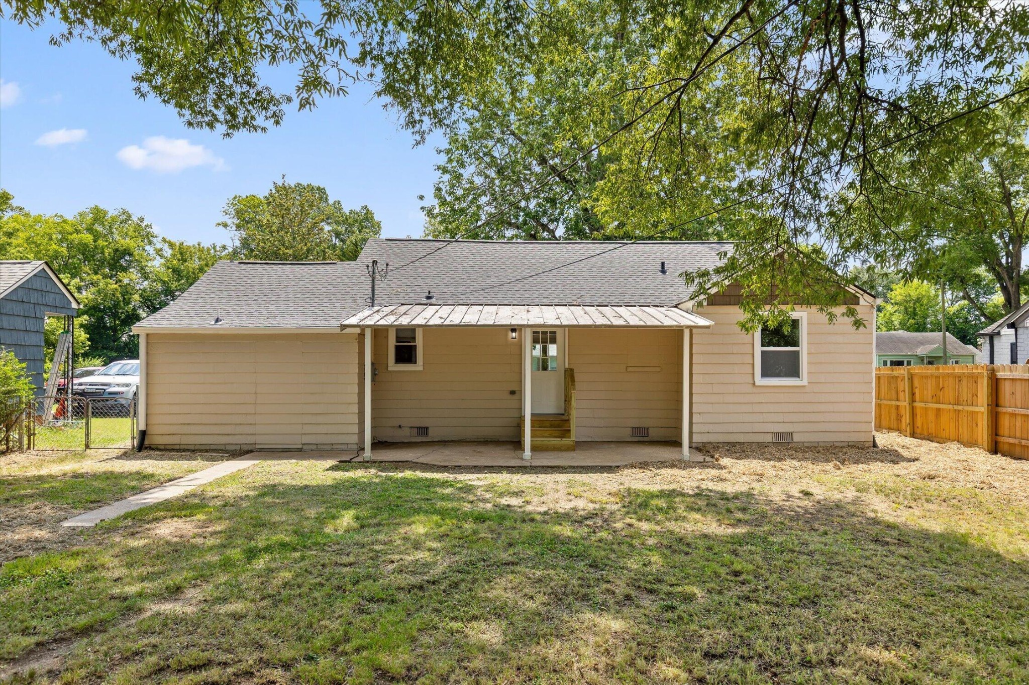 407 Haney Drive Property Photo 28