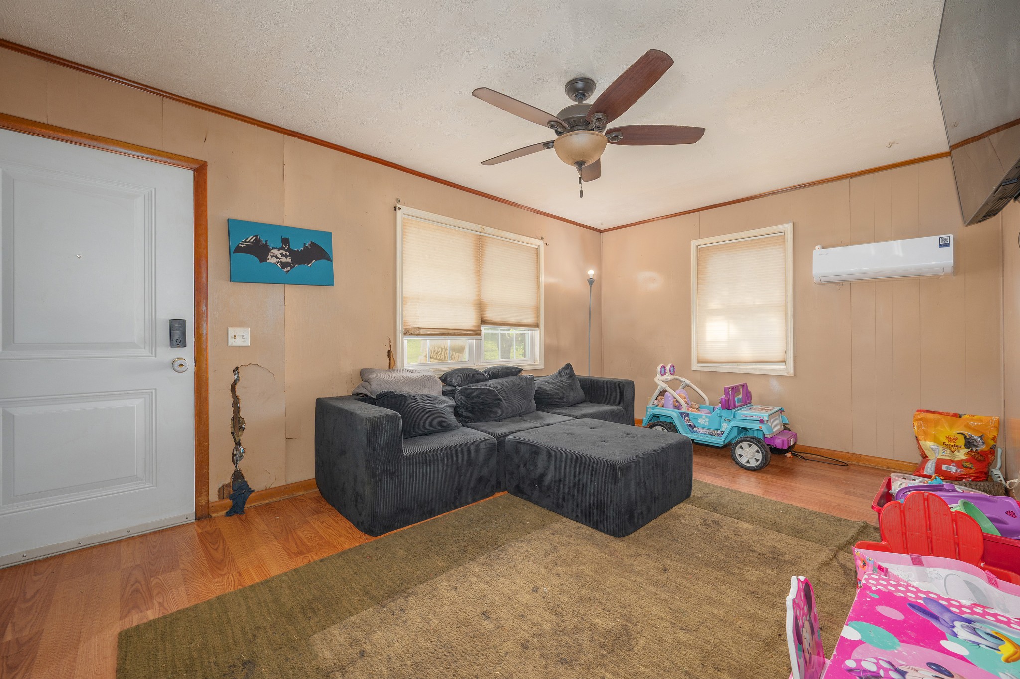 150 Christie Cir Property Photo 3