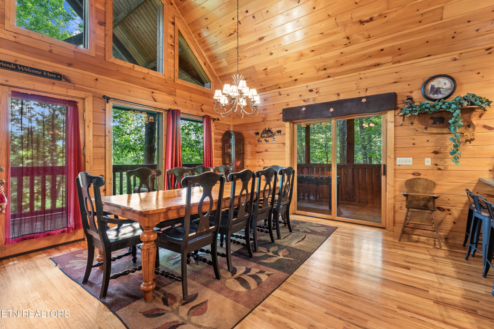 2810 Ridge Creek Circle Property Photo 10