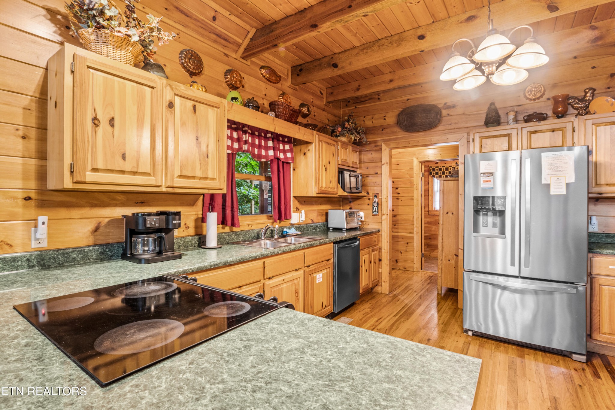 2810 Ridge Creek Circle Property Photo 14