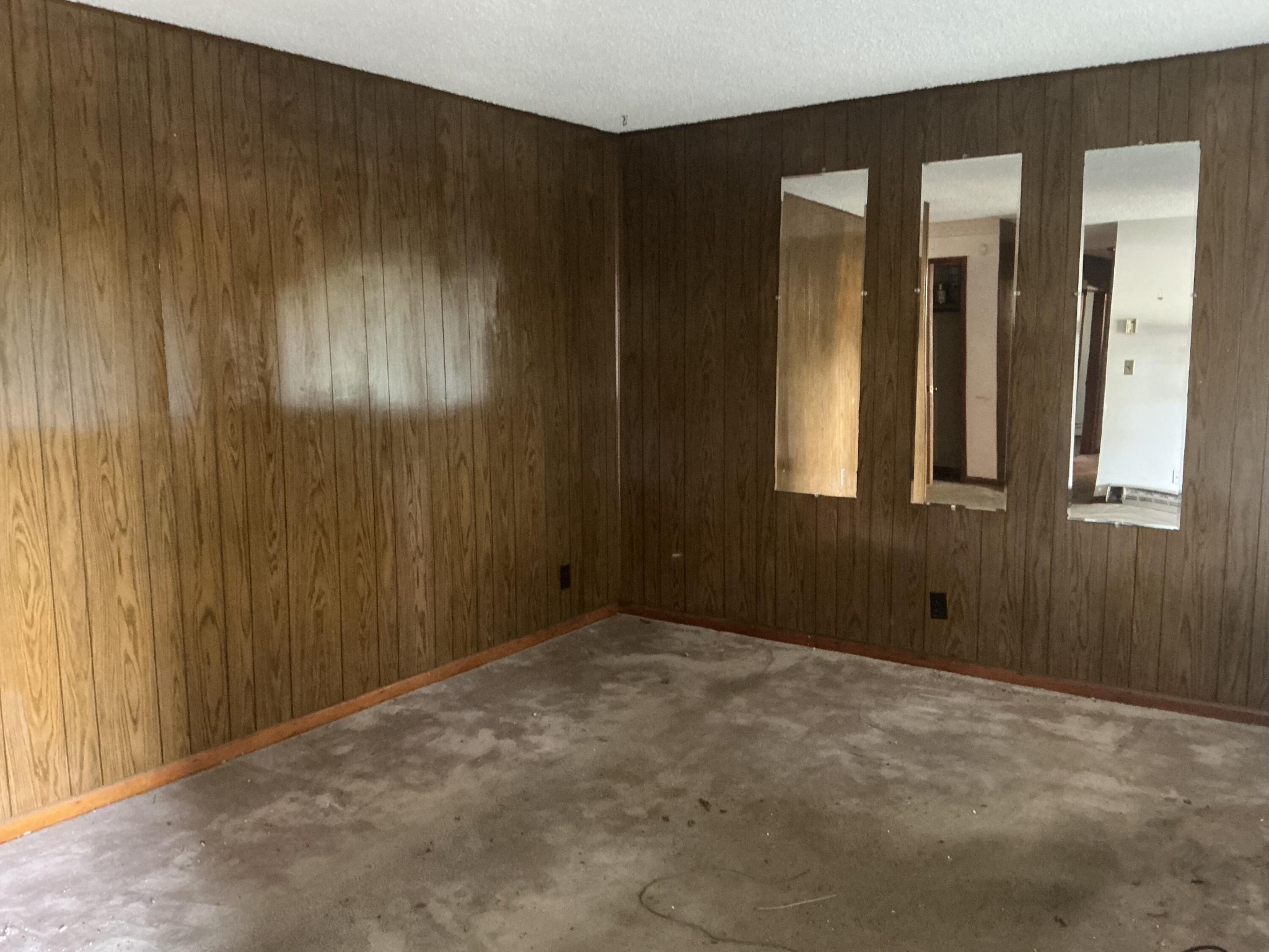 5507 Upshaw Drive Property Photo 12