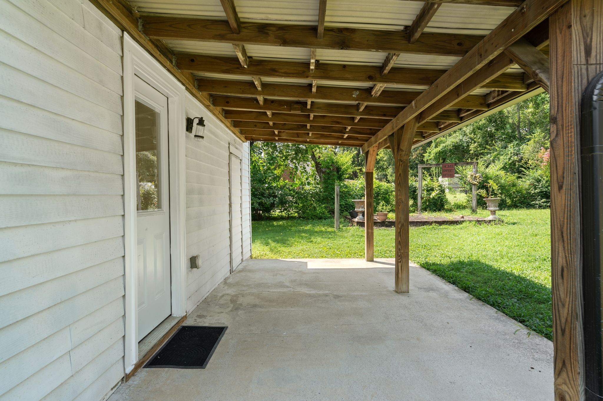 241 Wiley St Property Photo 32