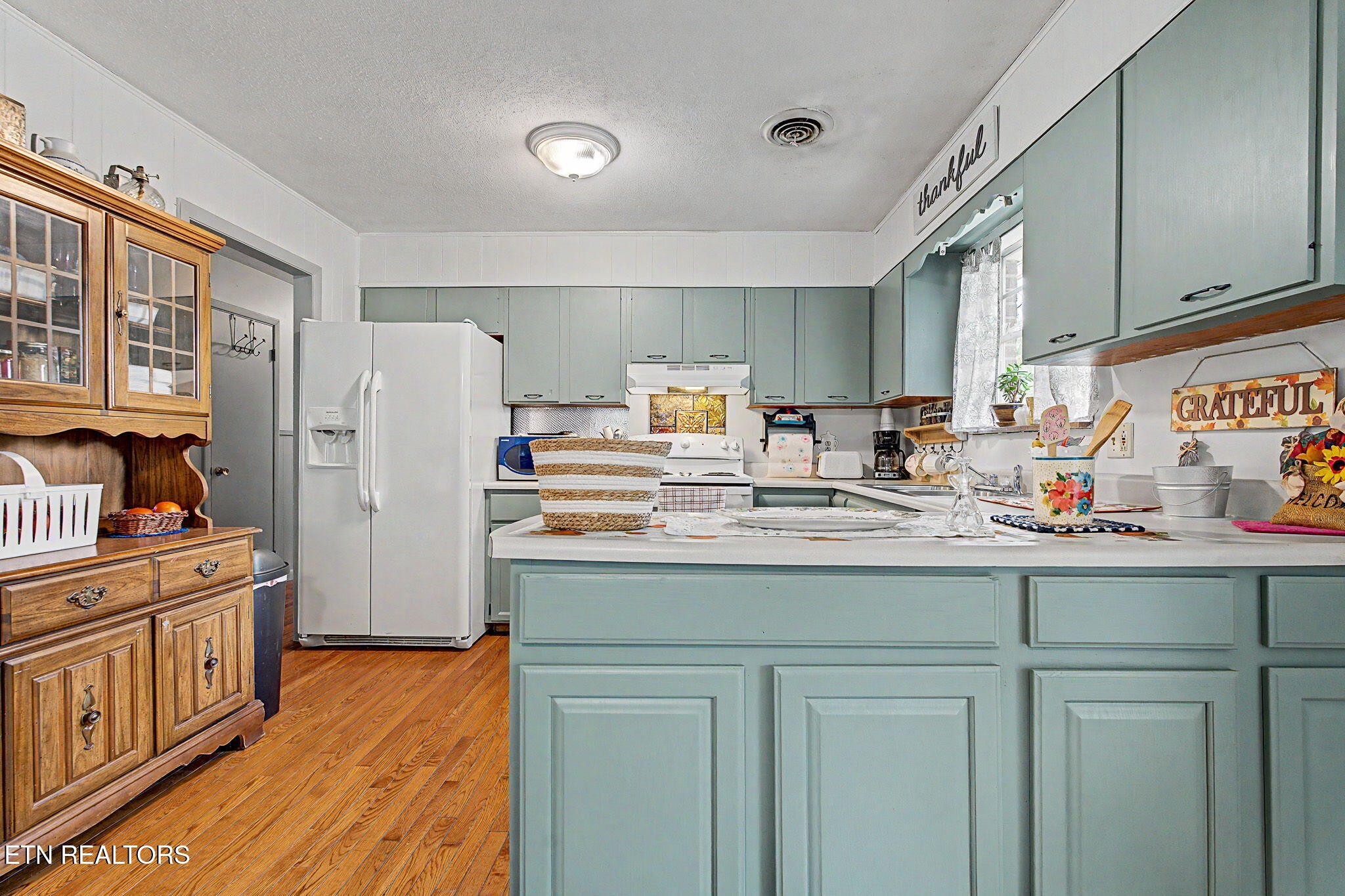 2737 Conrad Drive Property Photo 9