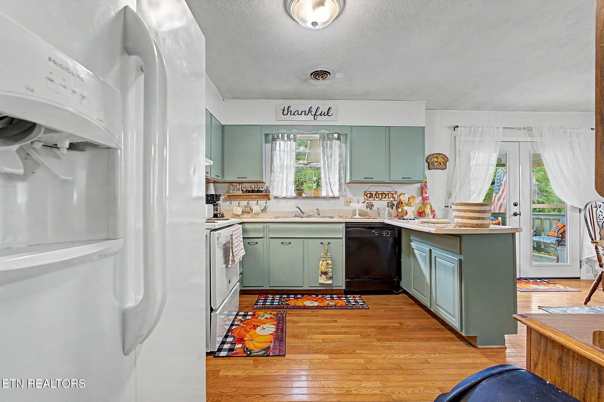 2737 Conrad Drive Property Photo 12