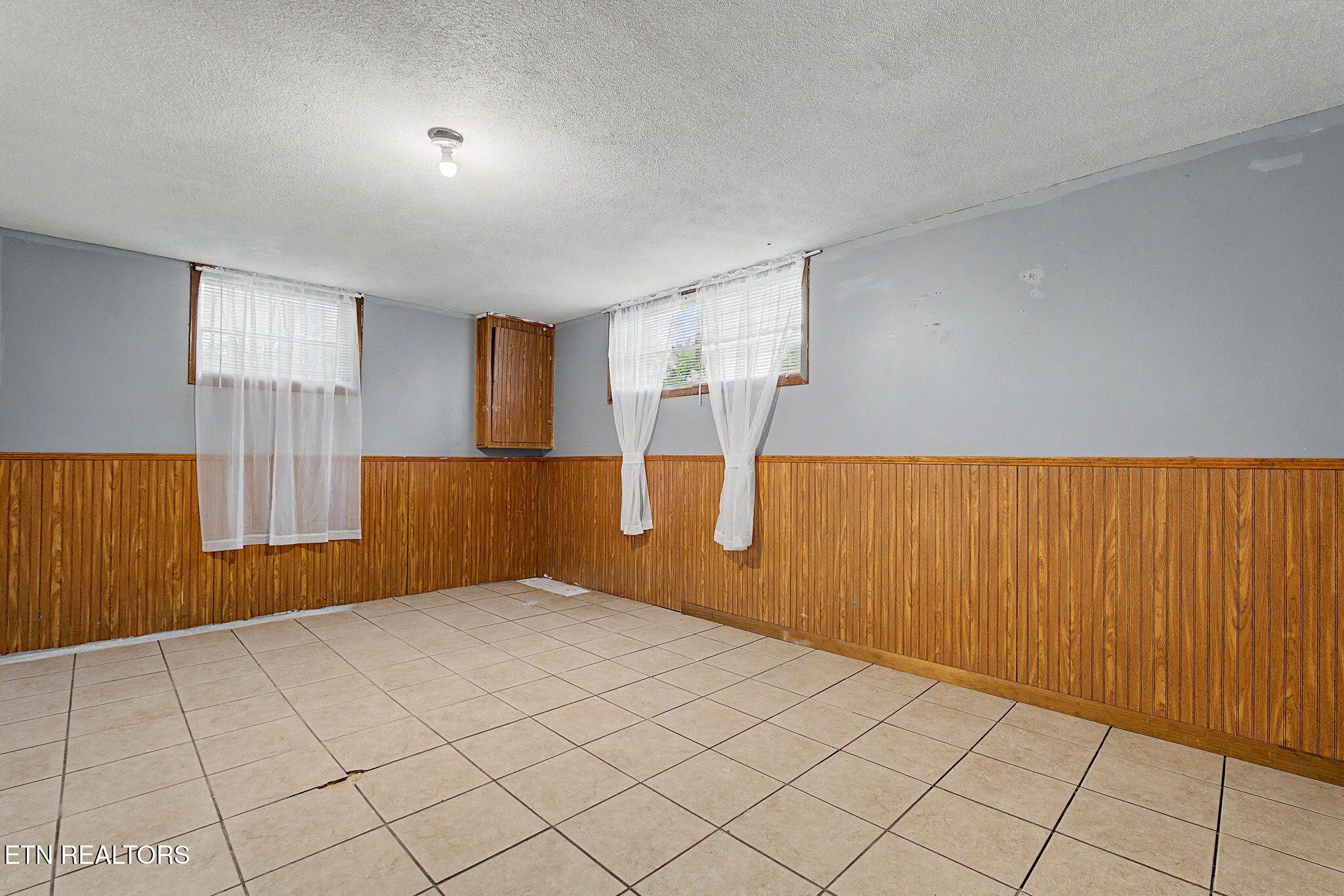 2737 Conrad Drive Property Photo 24