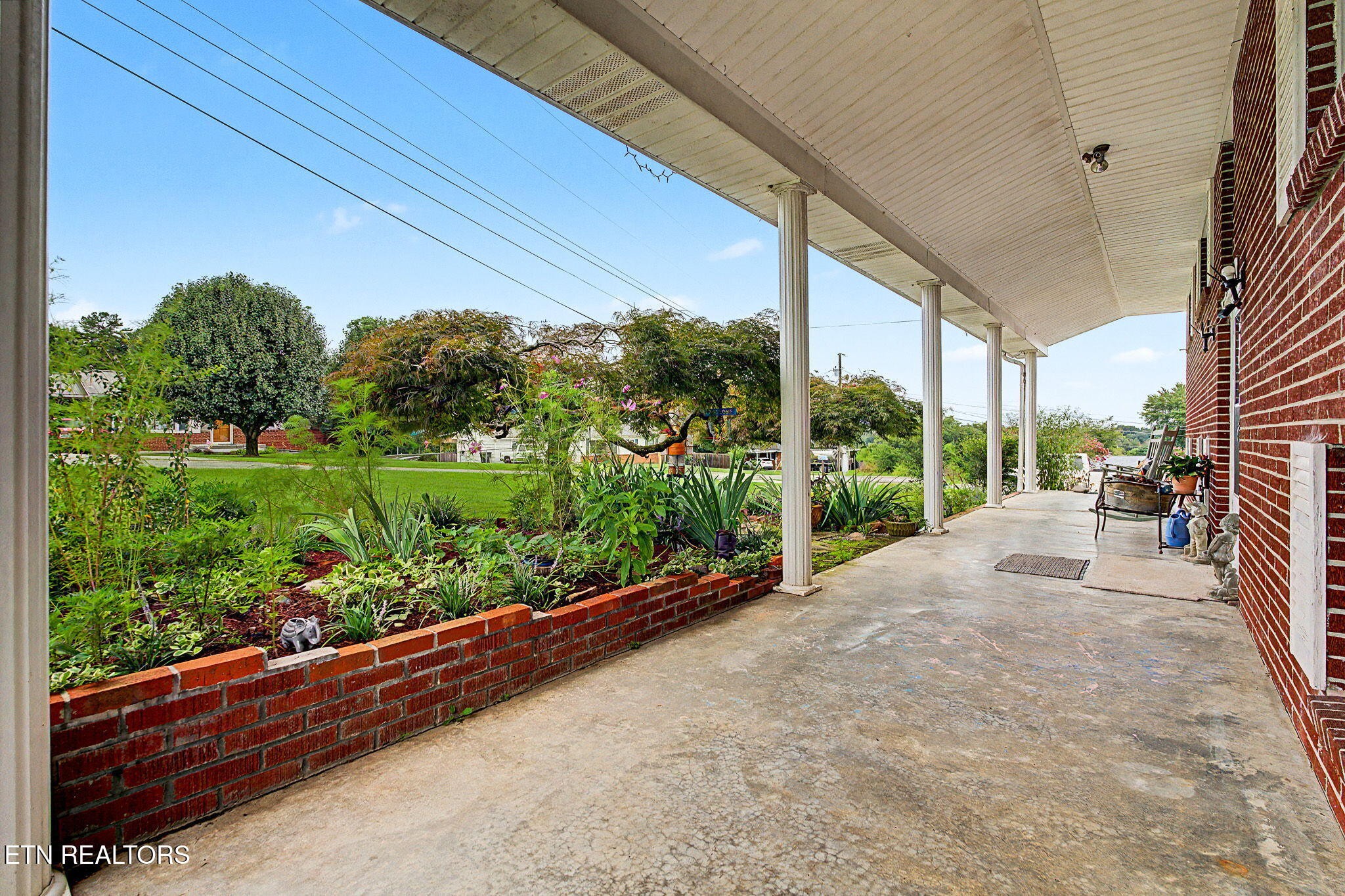 2737 Conrad Drive Property Photo 32