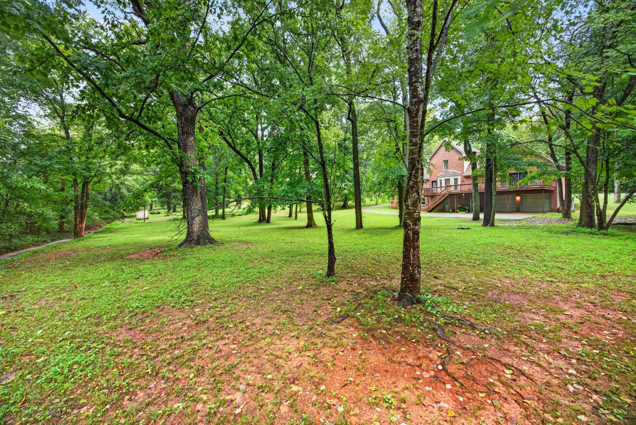 1604 Deerfield Dr Property Photo 16