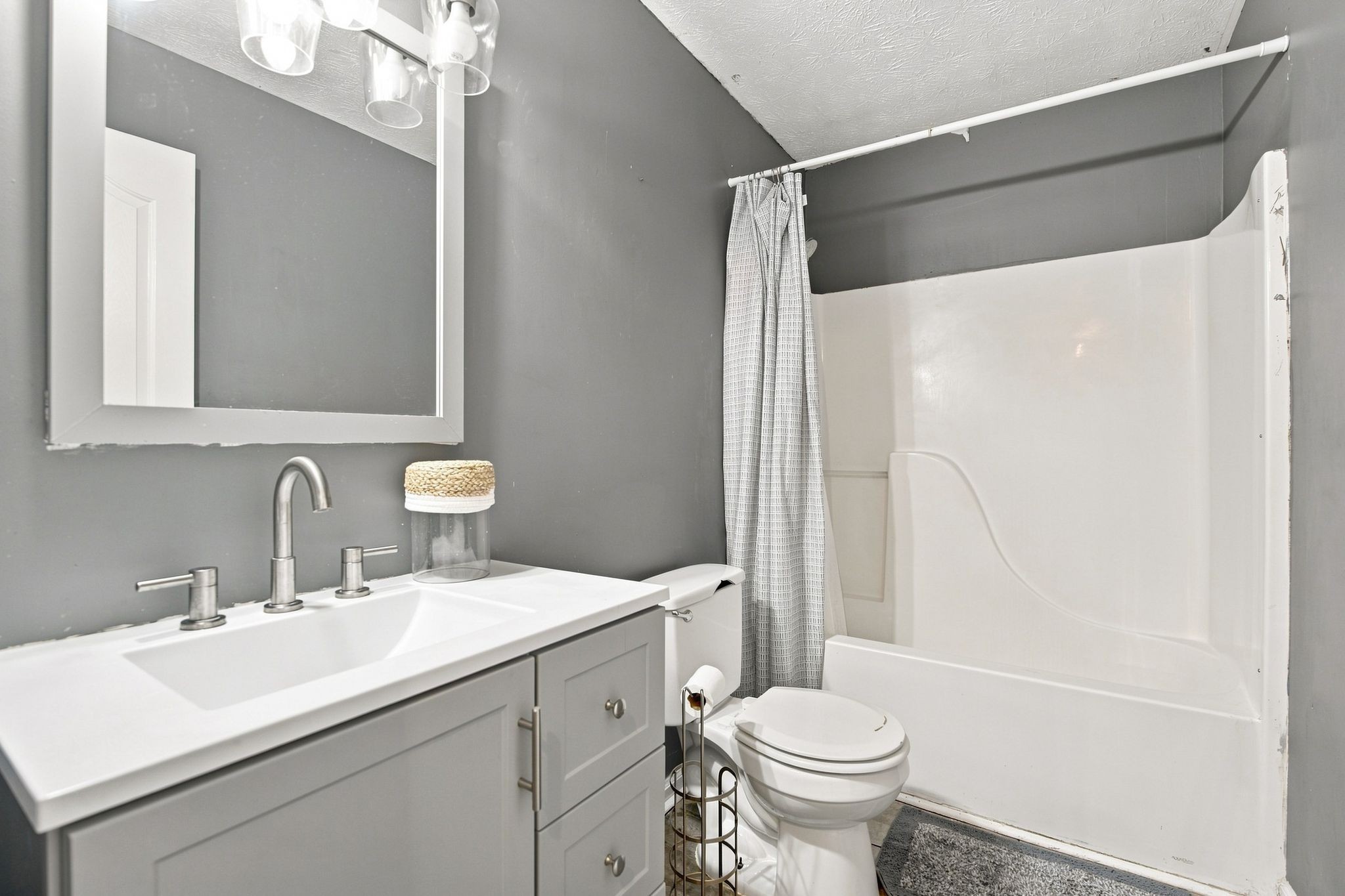 83 Providence Rd Property Photo 7