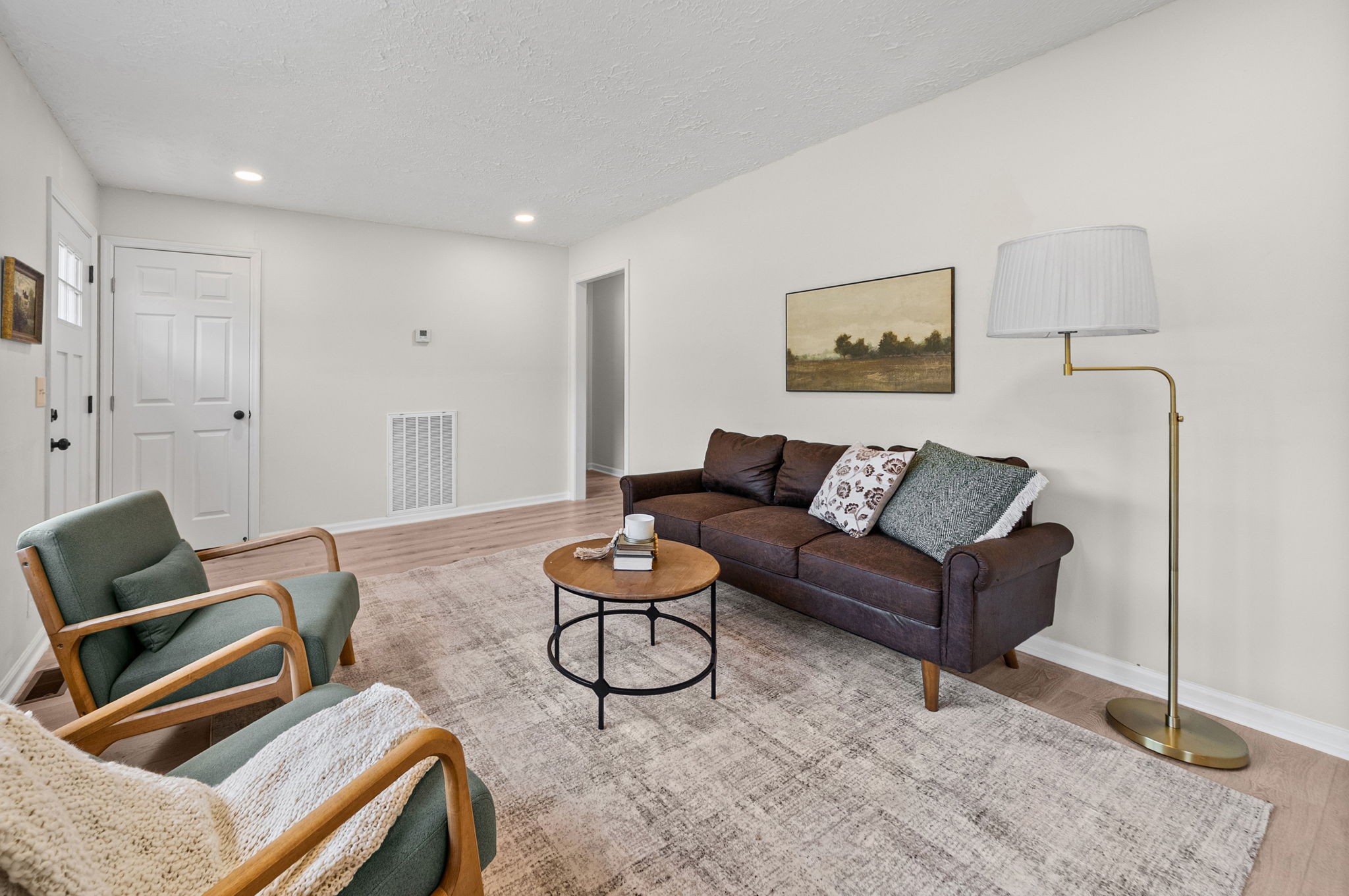 259 Raintree Dr Property Photo 8