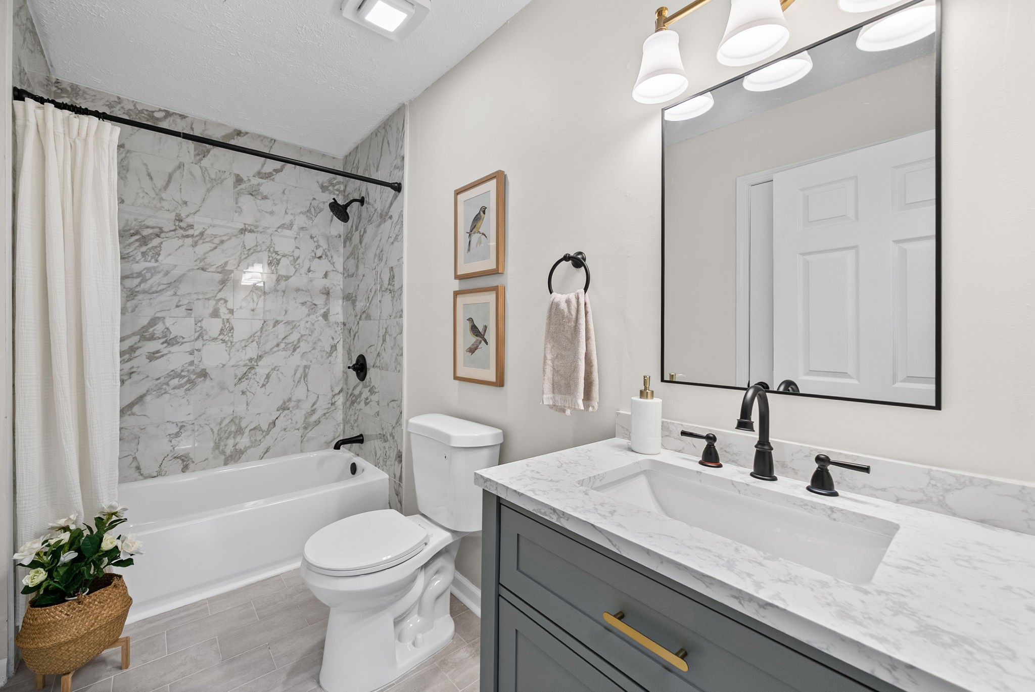 259 Raintree Dr Property Photo 16
