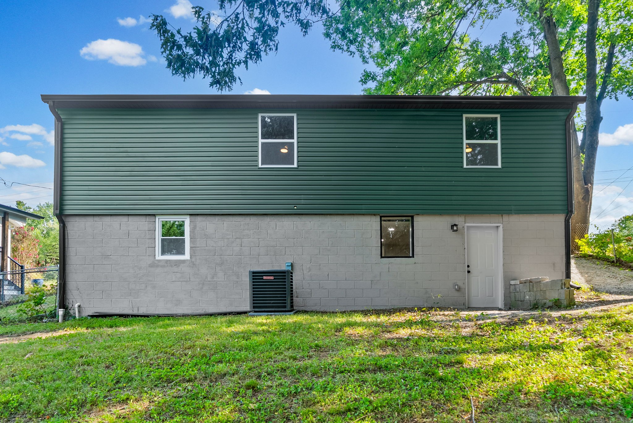 259 Raintree Dr Property Photo 27