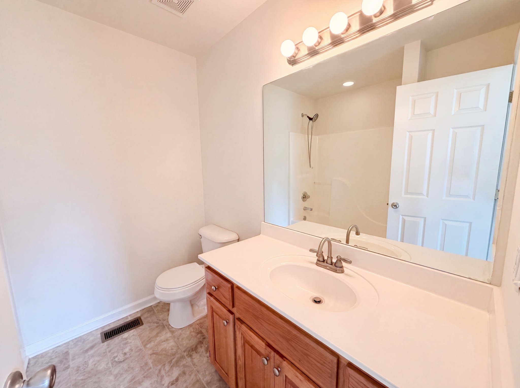 326 Gallop Ln Property Photo 9