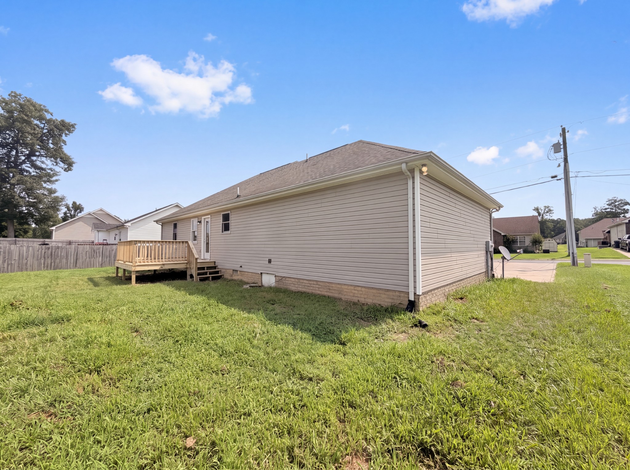 326 Gallop Ln Property Photo 16