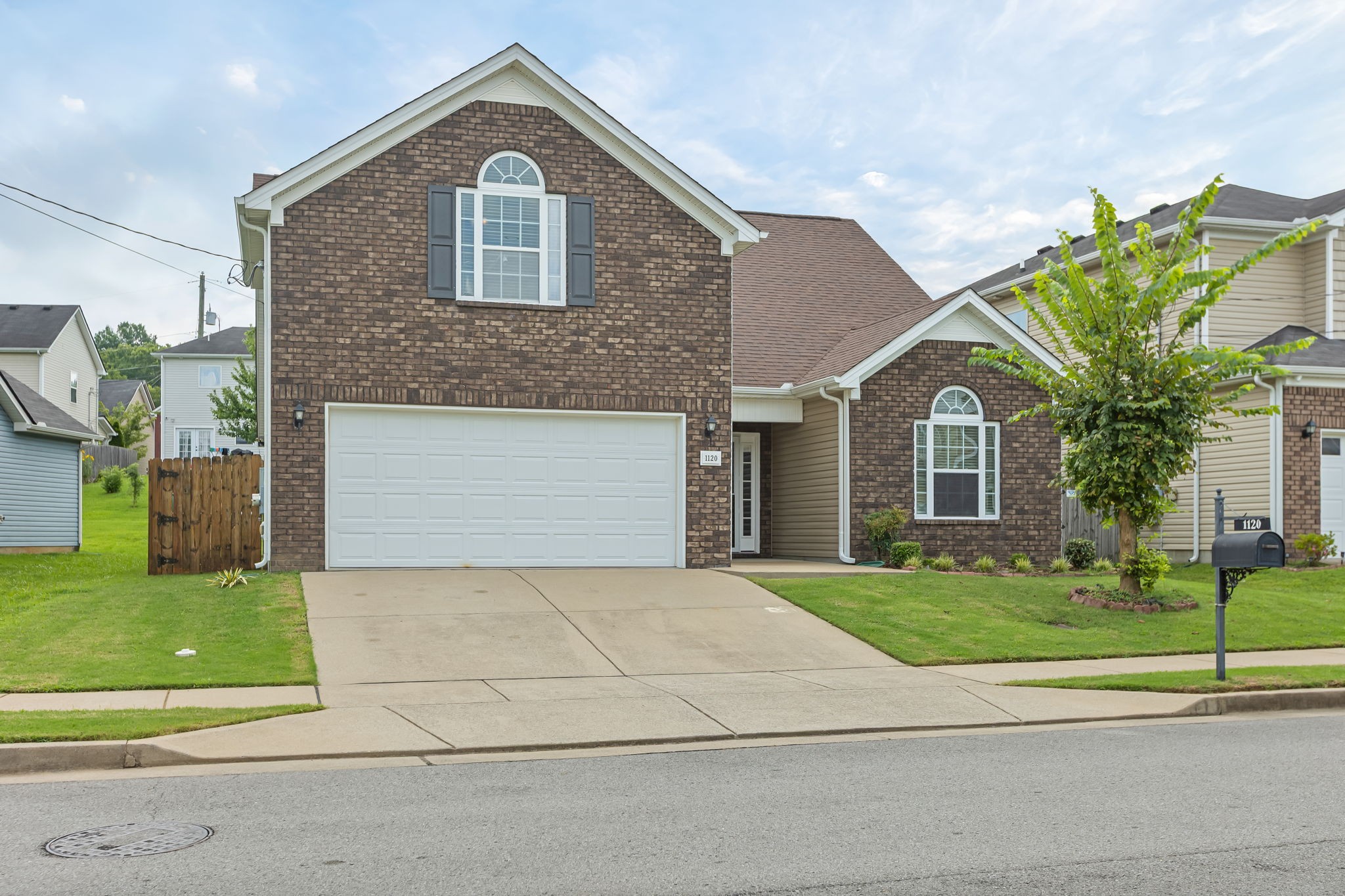 1120 Silvermoon Dr Property Photo 1