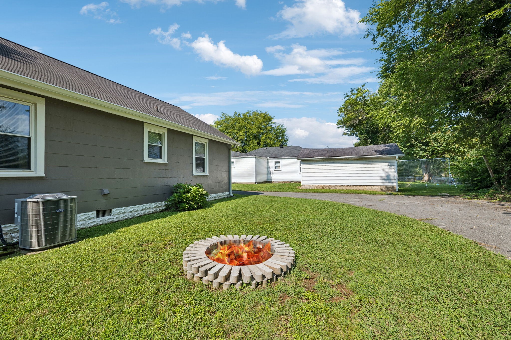 211 Rushwood Dr Property Photo 37