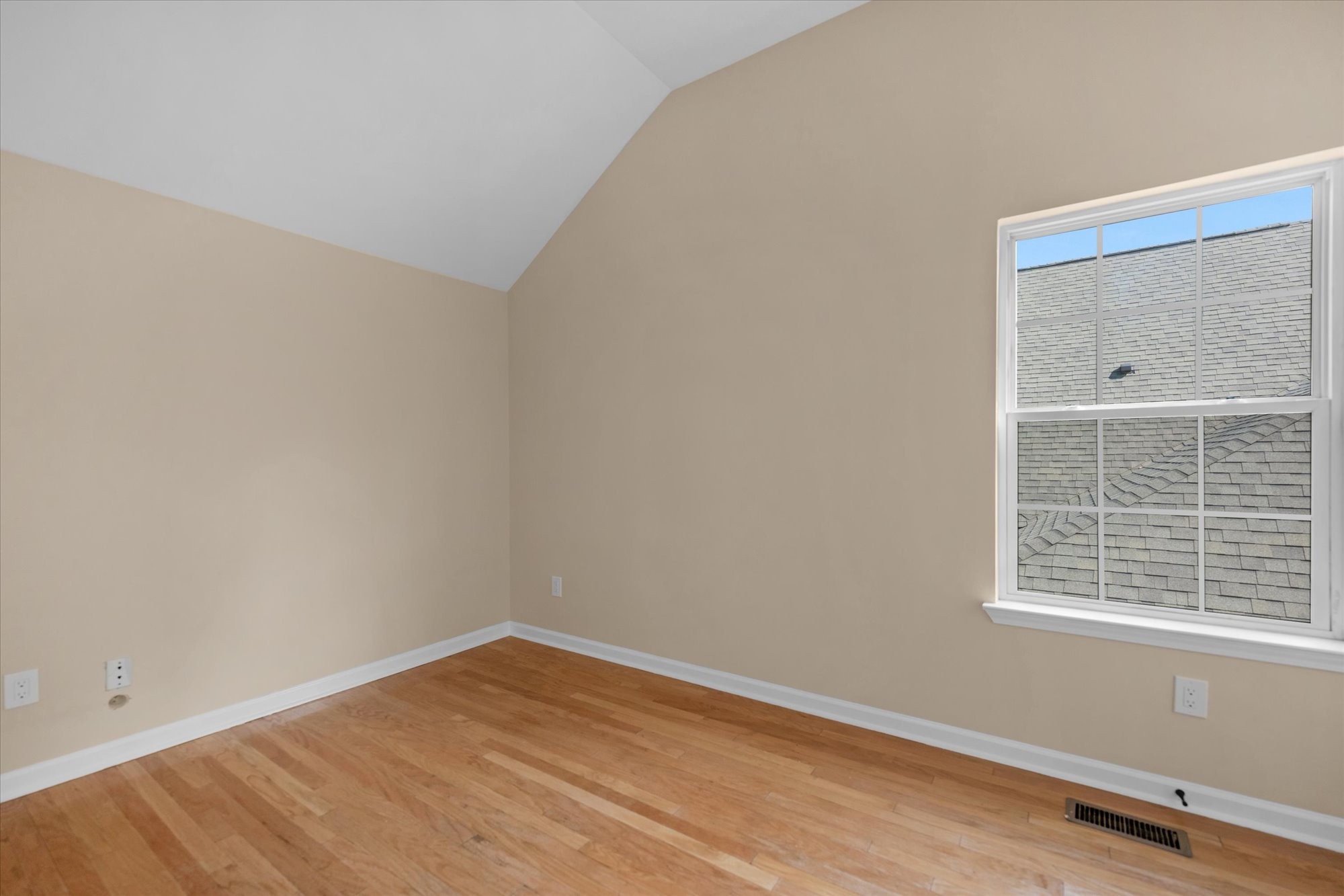 6832 Bridgewater Dr Property Photo 16