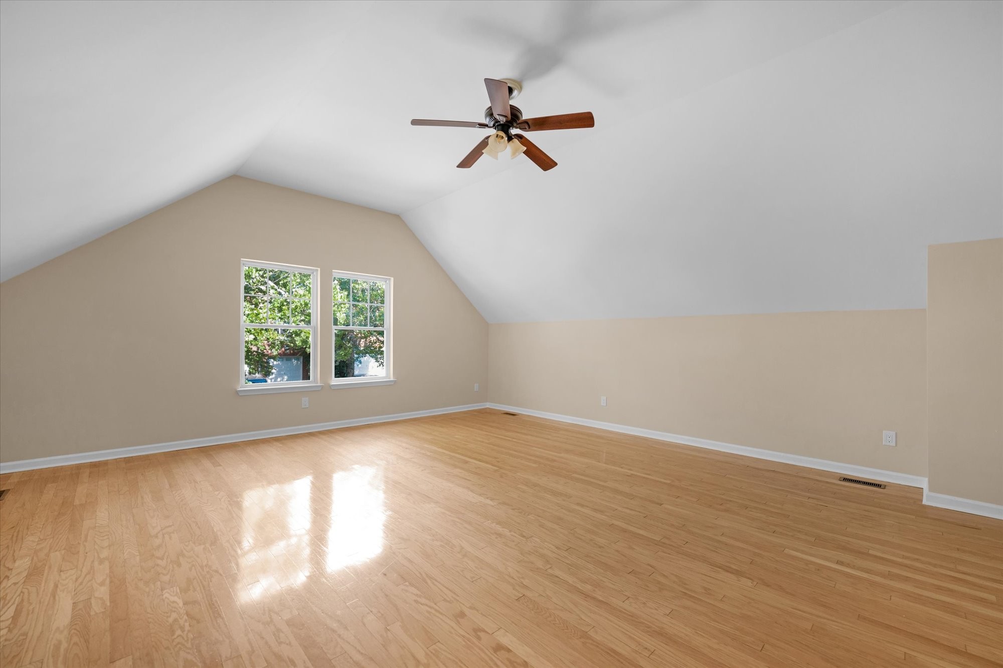 6832 Bridgewater Dr Property Photo 19