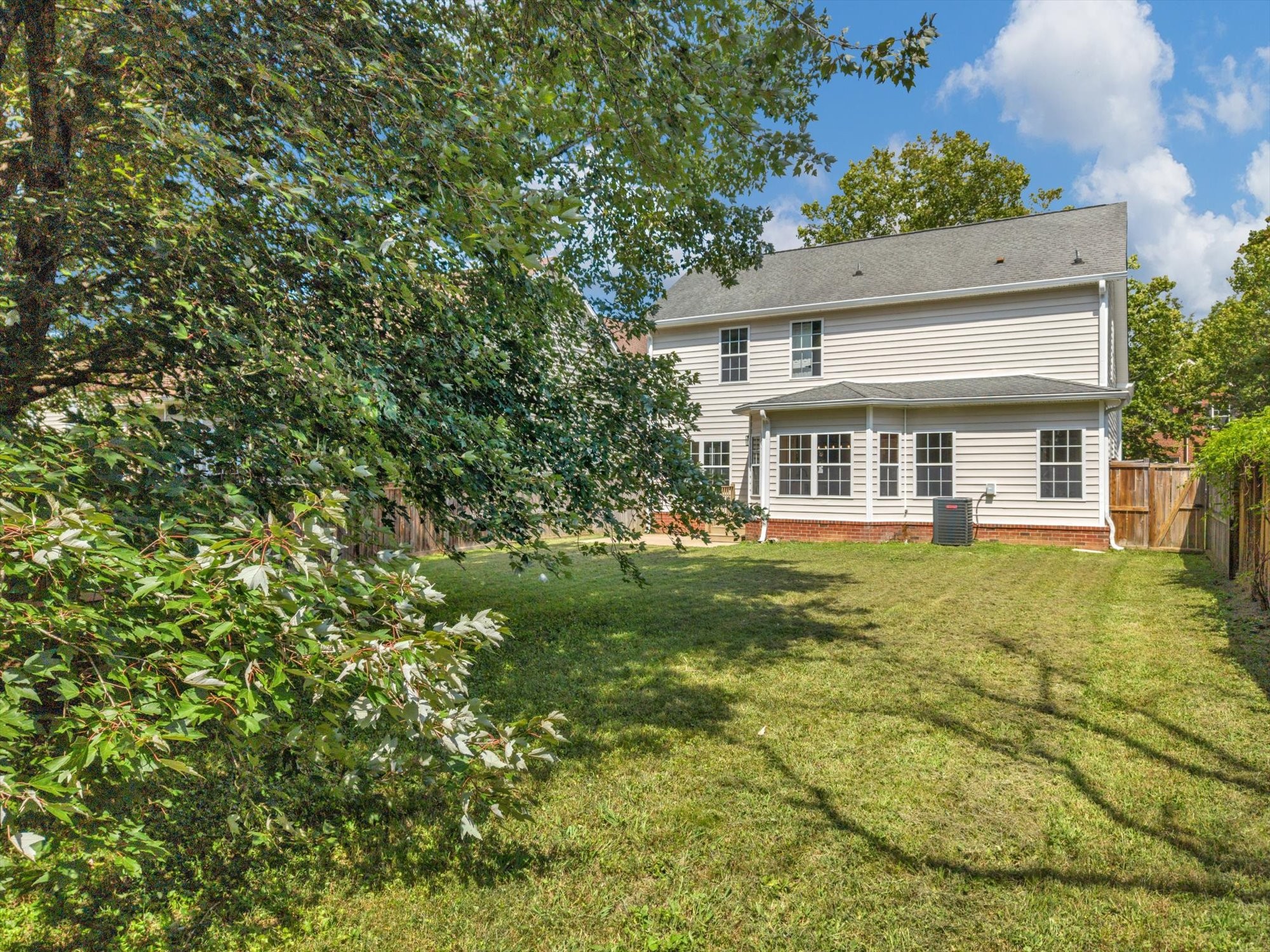 6832 Bridgewater Dr Property Photo 26