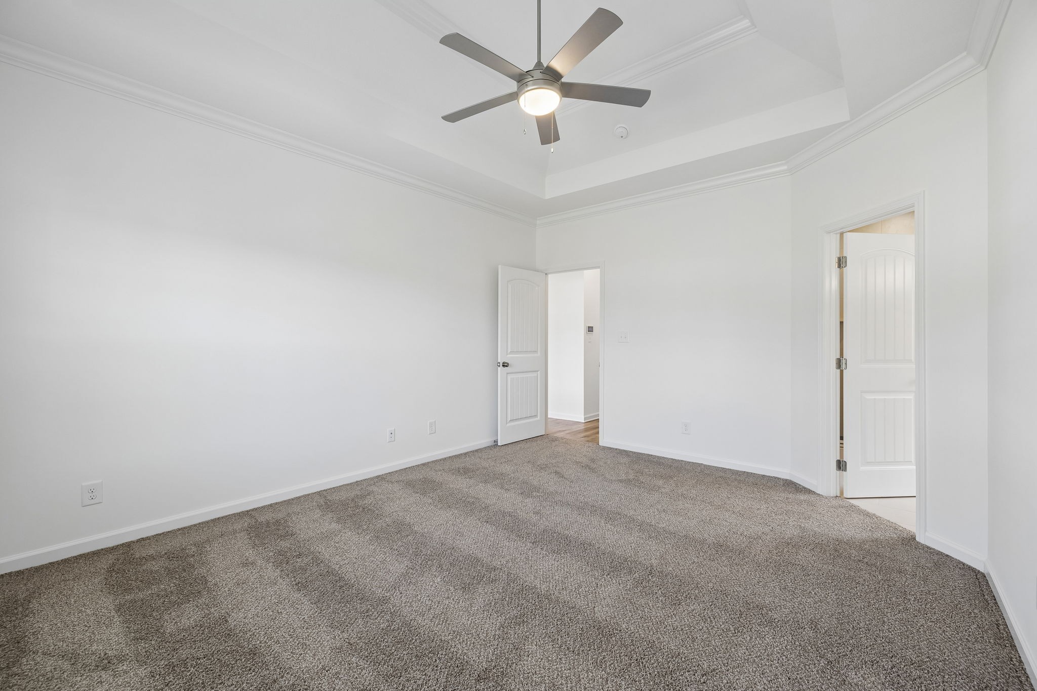 645 Woodrush Dr Property Photo 29