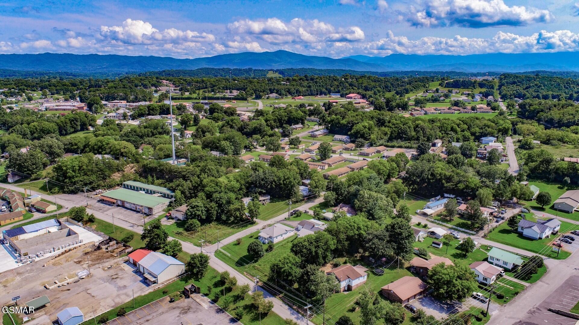 359 Old Knoxville Highway Property Photo 43