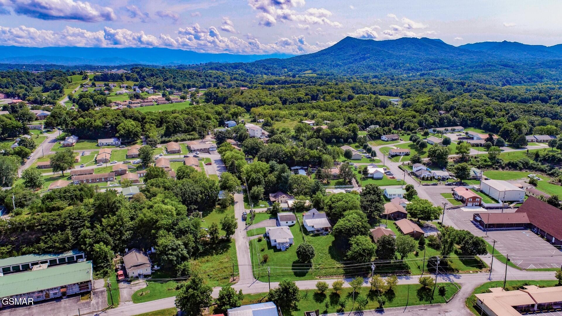359 Old Knoxville Highway Property Photo 44