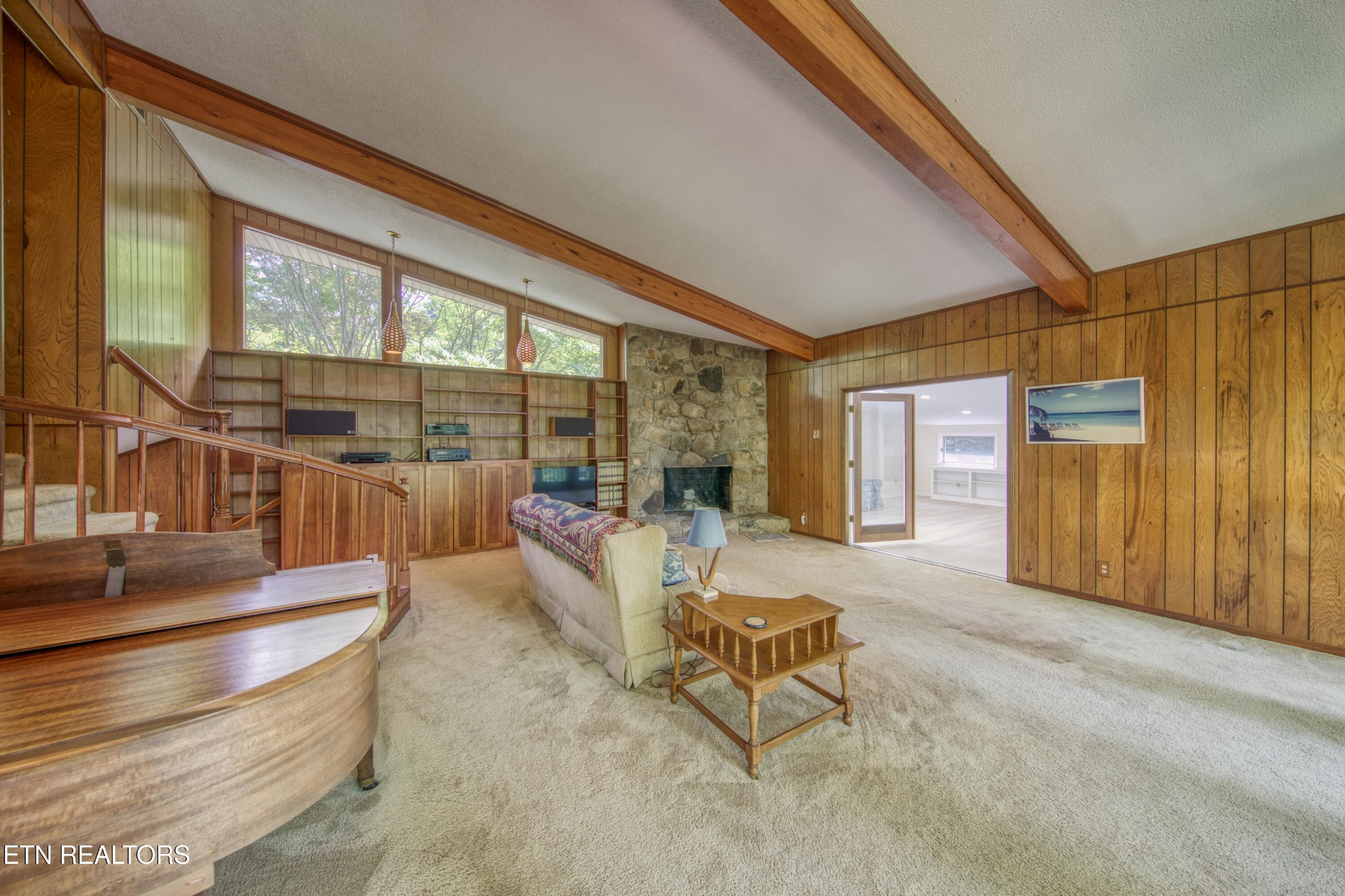 1014 W Outer Drive Property Photo 12